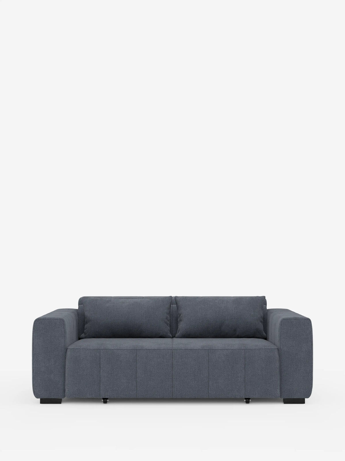 Un divano a tre posti in stile dorico contemporaneo, rivestito in tessuto T23 grigio scuro antimacchia, disponibile su divitt.sbs. Questo divano moderno presenta ampi braccioli squadrati, due spaziosi cuscini di seduta, uno schienale basso dalle linee minimaliste e sedute estensibili grazie alla funzione relax elettrica, completate da poggiatesta regolabili: il tutto messo in risalto da uno sfondo bianco a tinta unita.