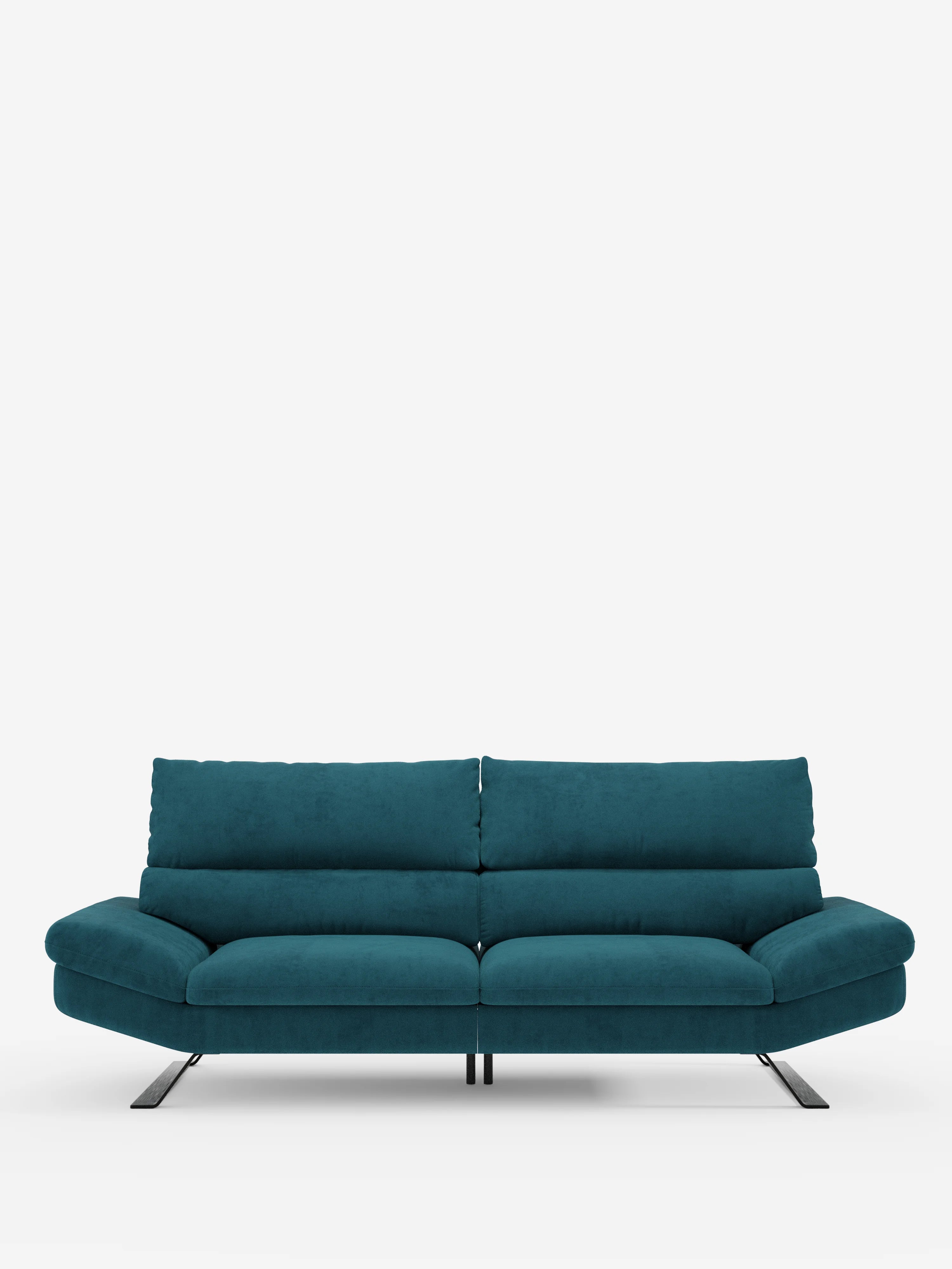 Un divano Eclipse contemporaneo color verde acqua di divitt.sbs, disponibile nella versione a 2 o 3 posti, caratterizzato da morbidi cuscini, bordi arrotondati e gambe in metallo dall’inclinazione accentuata. Il suo design moderno include comfort modulabile e schienali traslanti per una seduta personalizzabile. Rivestito in elegante microfibra T11 resistente alle macchie, il divano presenta una silhouette minimalista esaltata dal profilo ribassato e si staglia su uno sfondo bianco a tinta unita.