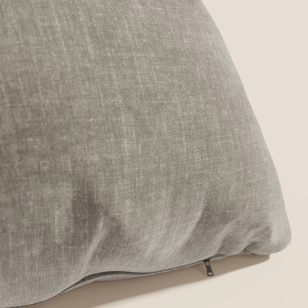 Oviedo cuscino in elegante tessuto morbido T24 - divitt.sbs