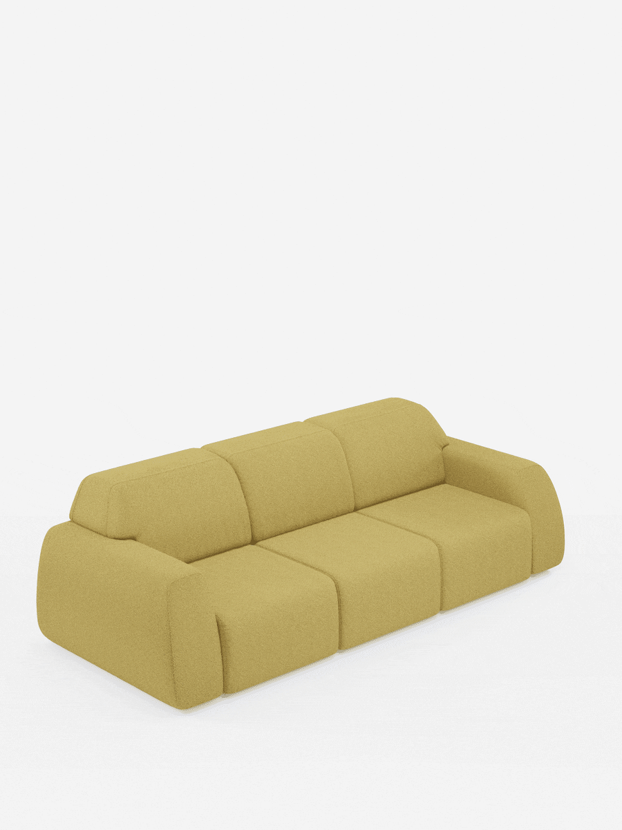 Un divano Orbit contemporaneo e modulare con 3 sedute scorrevoli e allungabili di divitt.sbs, caratterizzato da tre ampie sedute con funzioni indipendenti di scorrimento e allungamento per un comfort personalizzabile. Rivestito in tessuto T33 effetto cotone di colore giallo chiaro e resistente alle macchie, il divano presenta curve morbide e braccioli bassi. Su uno sfondo bianco a tinta unita, il divano emerge come punto focale dell’immagine.