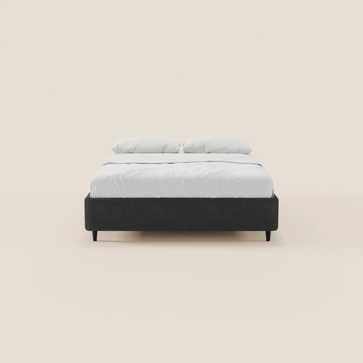 Il letto sommier imbottito ERON di Letti.store, realizzato in tessuto impermeabile certificato Oeko-Tex, con vano contenitore e design minimalista senza testiera, è presentato con struttura nera e biancheria da letto bianca su uno sfondo beige chiaro.
