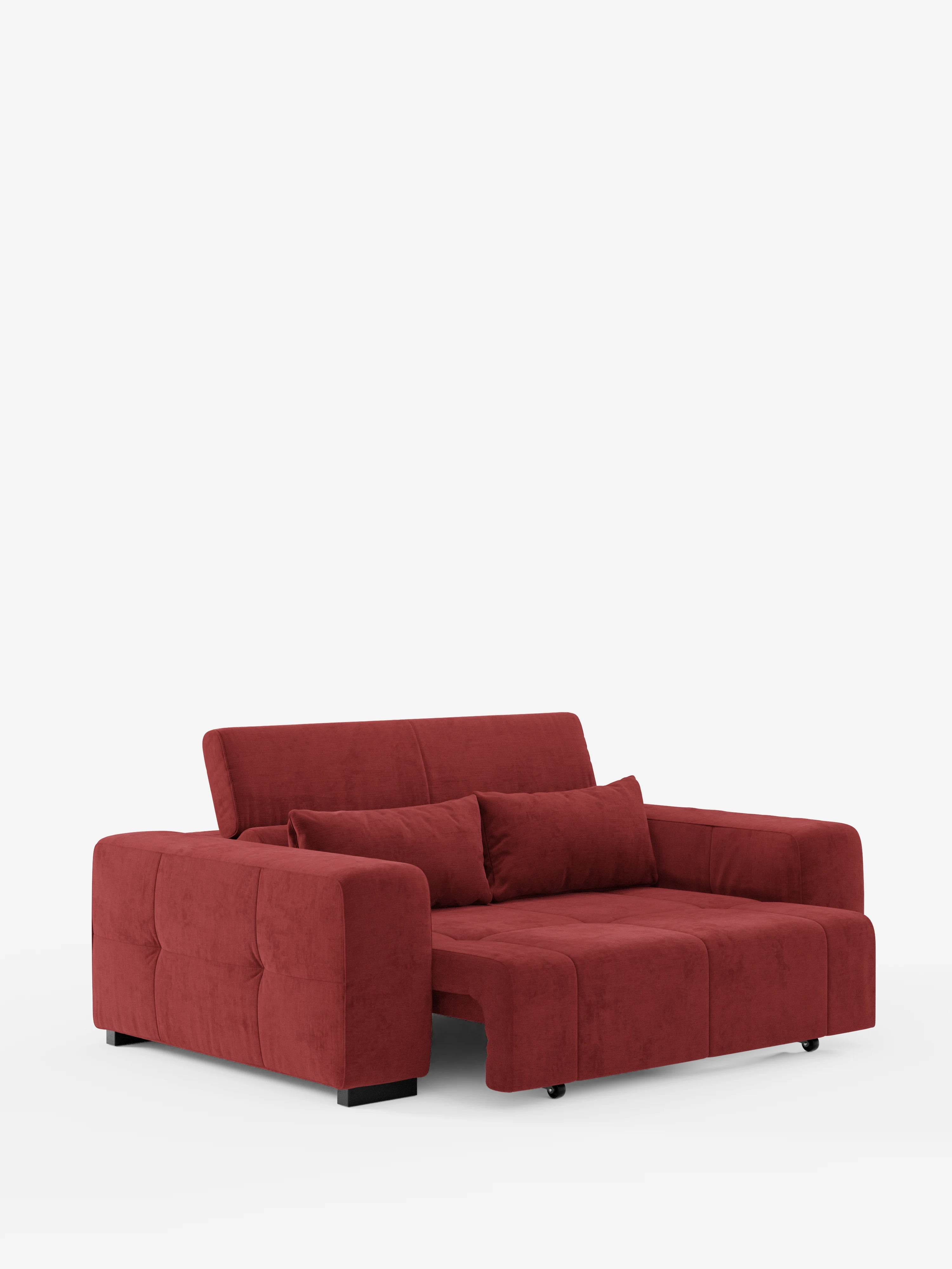 Il divano Monarch Divano con Relax Elettrico per l’allungamento delle sedute e poggiatesta reclinabile, rivestito in morbido tessuto smacchiabile T31 di divitt.sbs, si caratterizza per le linee pulite e i cuscini soffici, ed è qui raffigurato nella versione aperta per mostrare la base allungata che lo trasforma in letto. Due cuscini coordinati poggiano contro lo schienale, mentre il design moderno risalta sullo sfondo bianco a tinta unita.