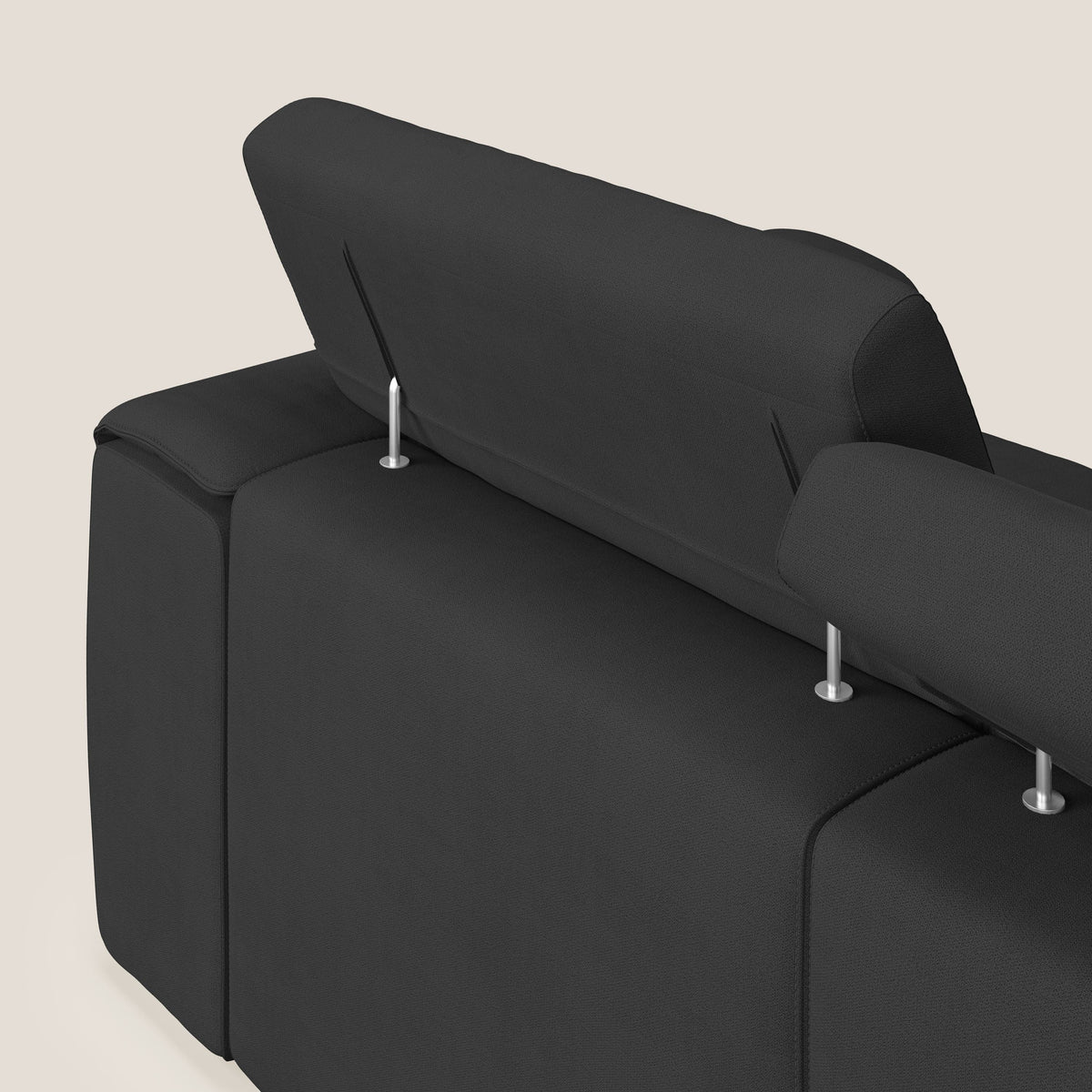 Zeno Divano con pouf estraibile poggiapiedi a 3 sedute in tessuto morbido impermeabile T02 nero - divitt.sbs