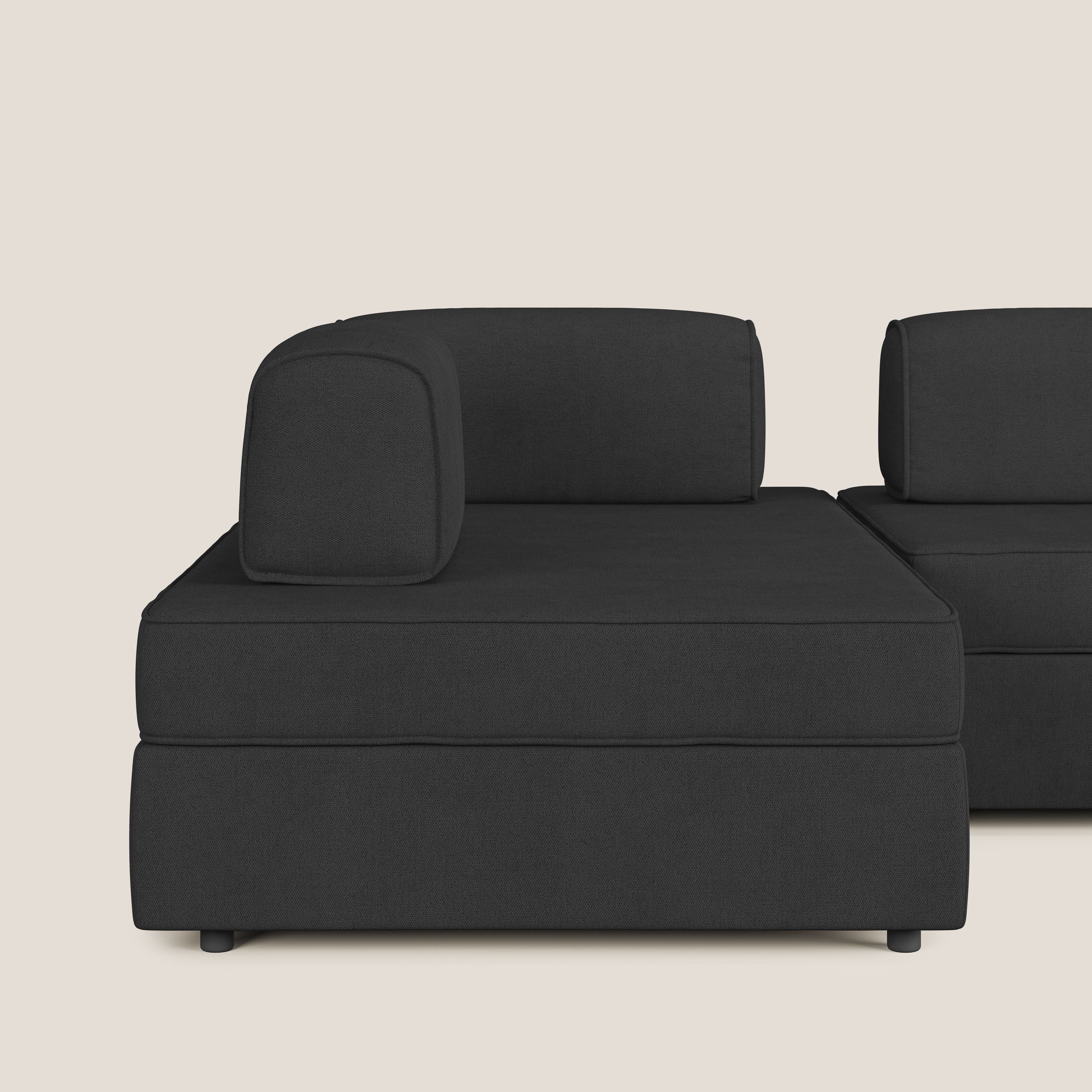 Liberty divano panoramico con pouf estraibile e schienali movibili in tessuto morbido impermeabile T02 nero - divitt.sbs