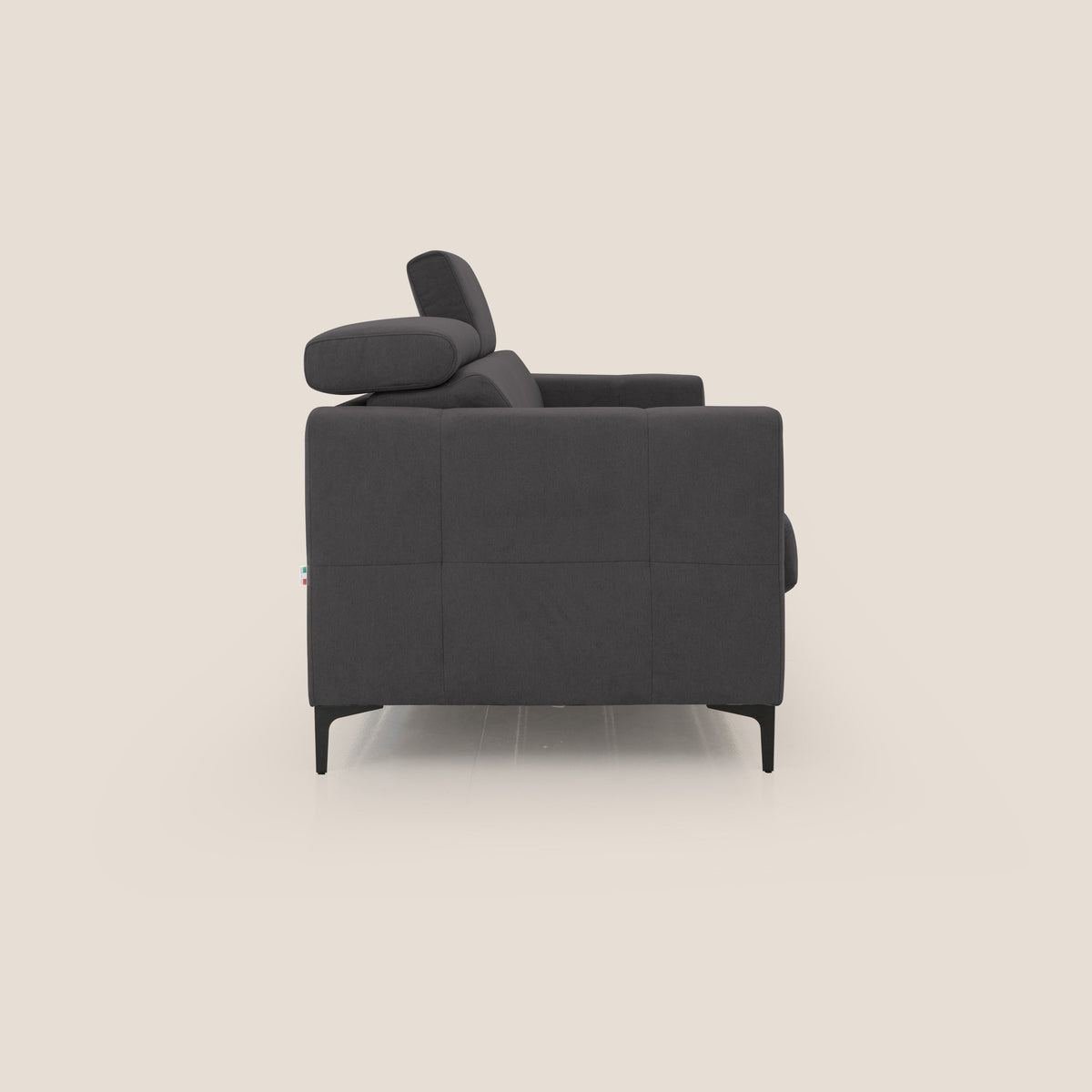 Gardenia divano letto materasso alto 18 cm con poggiatesta reclinabili e rivestimento impermeabile T02 nero - divitt.sbs