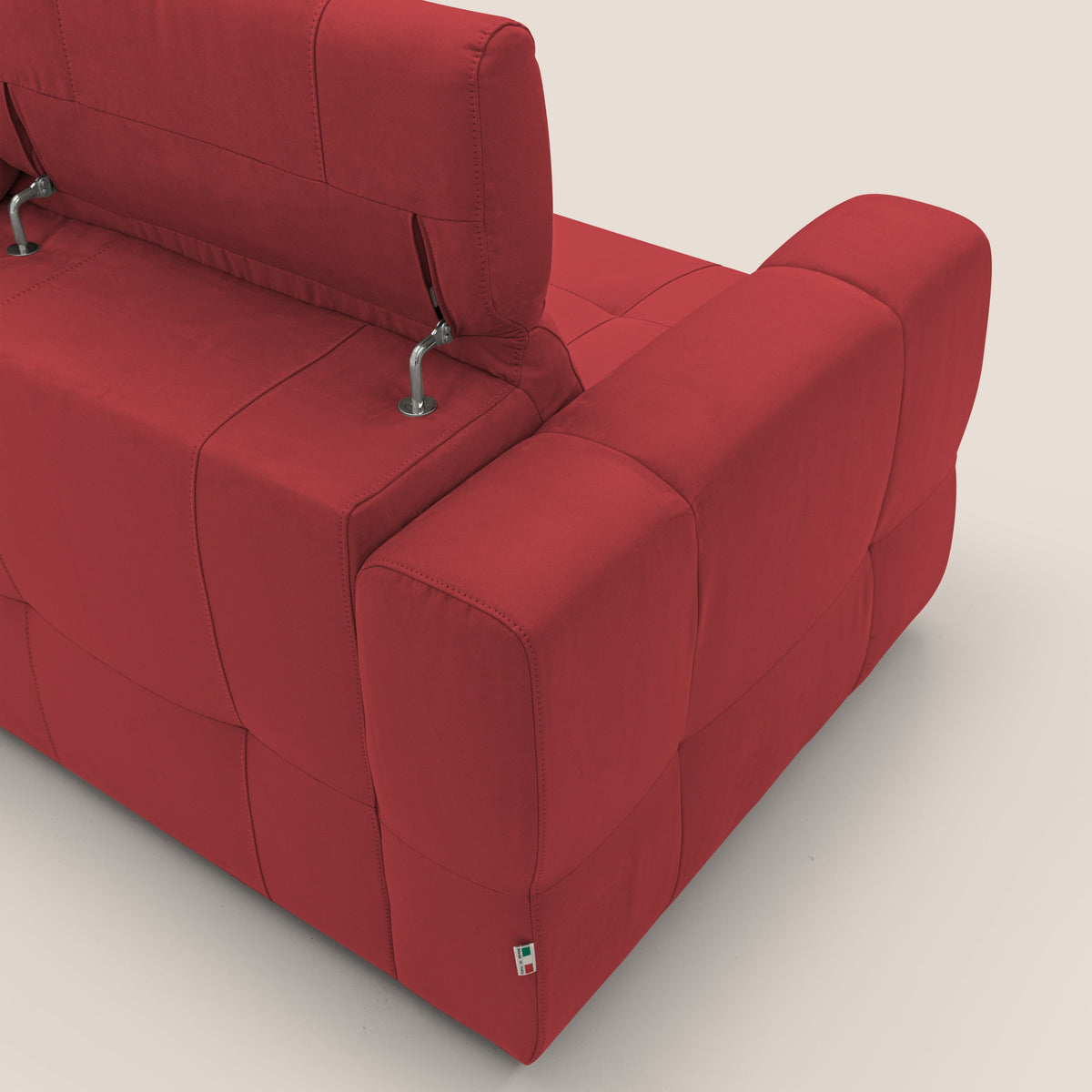 Kronos Divano con pouf estraibile poggiapiedi e poggiatesta reclinabili in morbida microfibra impermeabile T11 rosso - divitt.sbs