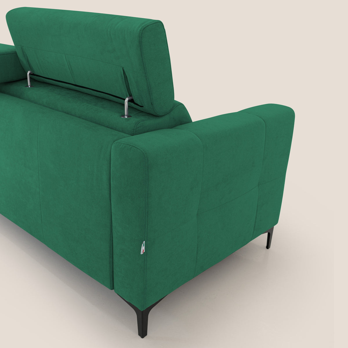 Gardenia divano letto materasso alto 18 cm con poggiatesta reclinabili e rivestimento impermeabile T02 verde - divitt.sbs