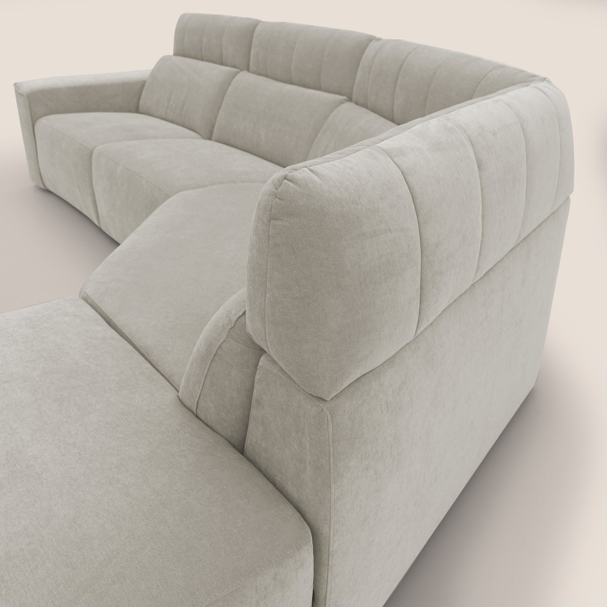 Clark Divano angolare con opzione relax elettrico in tessuto smacchiabile impermeabile T17 panna - divitt.sbs