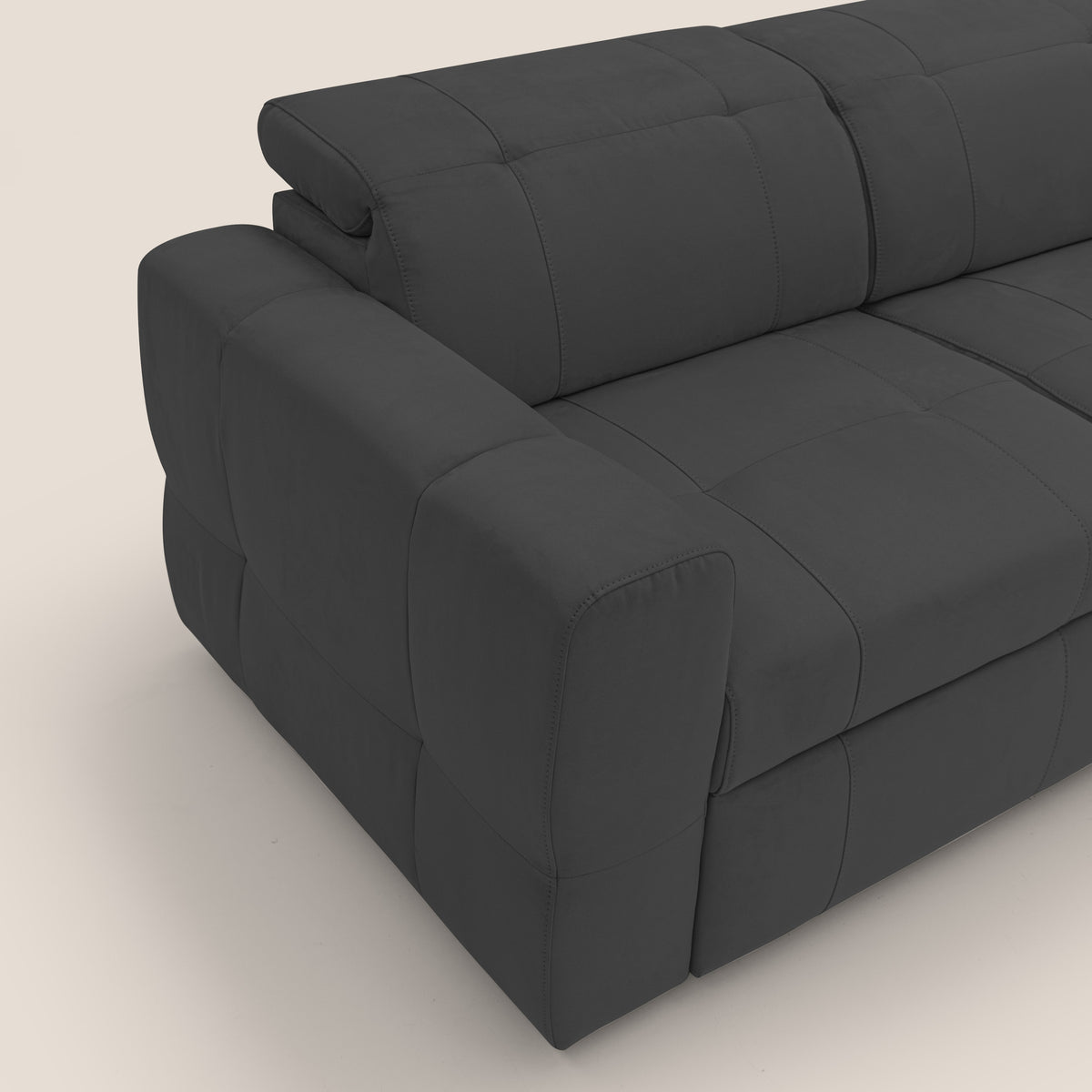 Kronos Divano angolare con pouf estraibile e penisola contenitore in microfibra impermeabile T11 nero - divitt.sbs