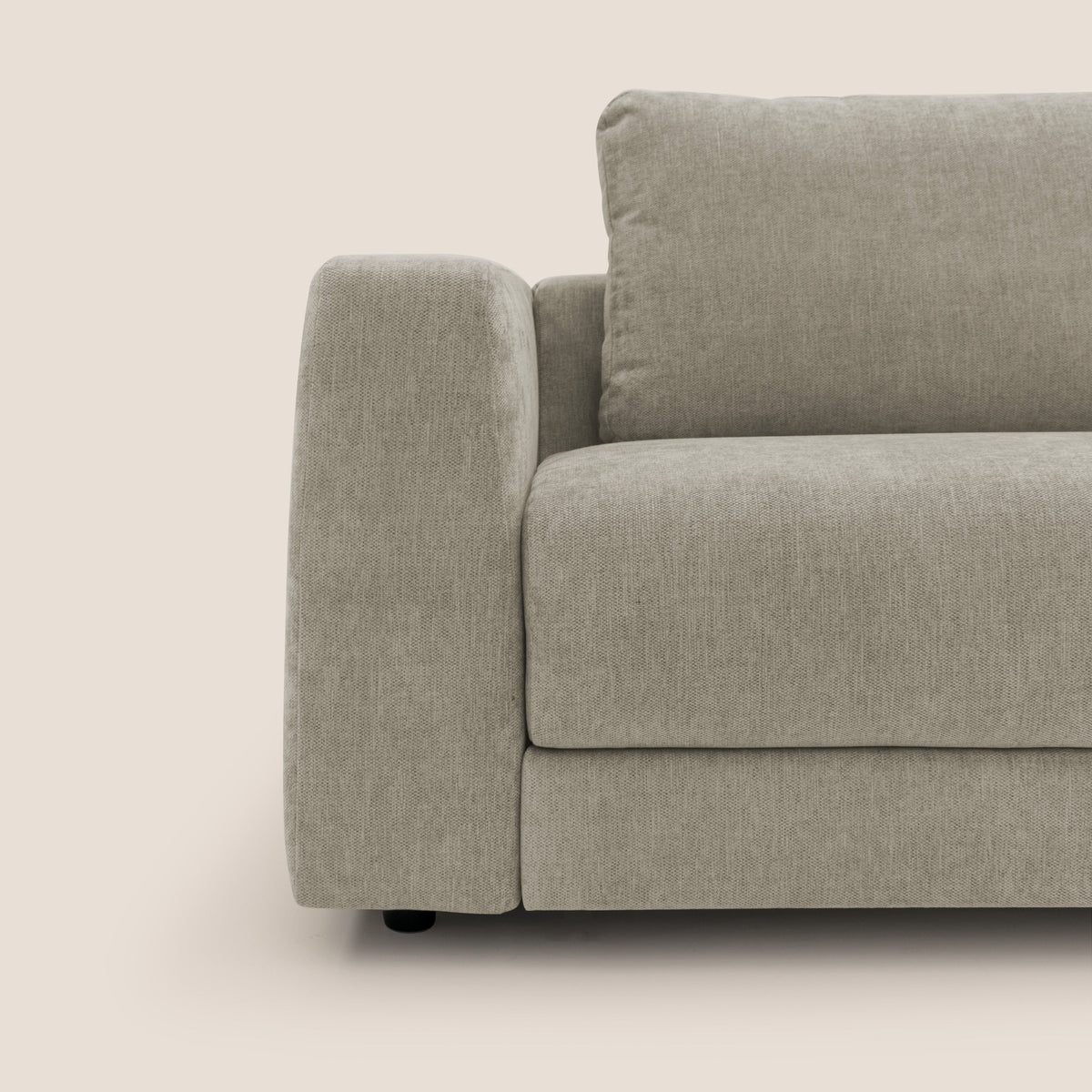 Freia Divano letto minimal materasso h15 cm con morbidi schienali in tessuto impermeabile T14 tortora - divitt.sbs