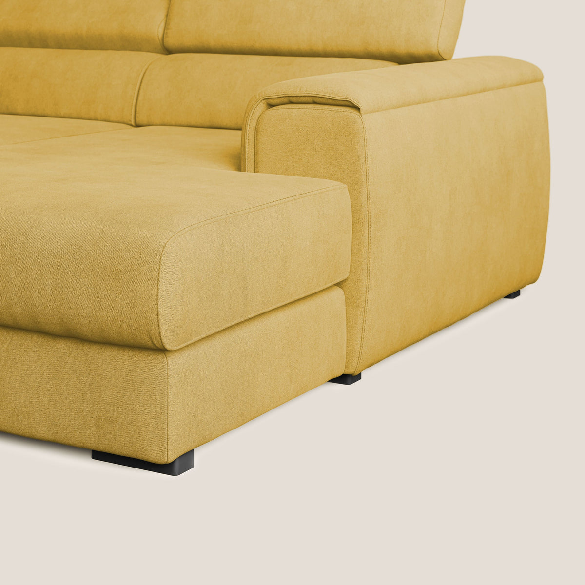 Zeno Divano angolare con pouf estraibile poggiapiedi in tessuto morbido impermeabile T02 giallo - divitt.sbs