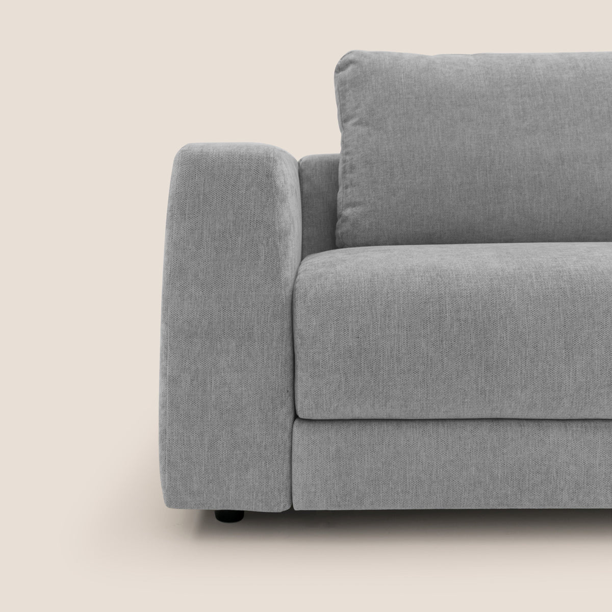Freia Divano letto minimal materasso h15 cm con morbidi schienali in tessuto impermeabile T14 grigio chiaro - divitt.sbs