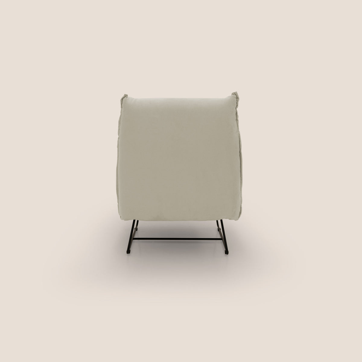 Tessa Poltroncina dal design moderno in morbida microfibra smacchiabile T11 panna - divitt.sbs