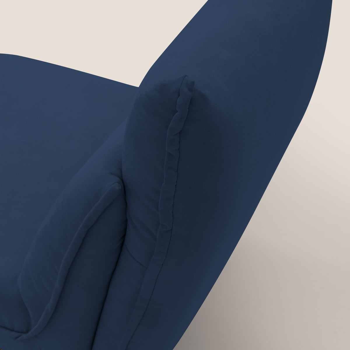 Tessa Poltroncina dal design moderno in morbida microfibra smacchiabile T11 blu - divitt.sbs