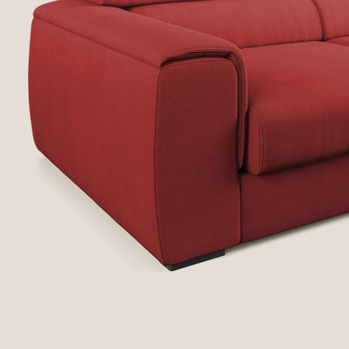 Zeno Divano con pouf estraibile poggiapiedi in tessuto morbido impermeabile T02 rosso - divitt.sbs