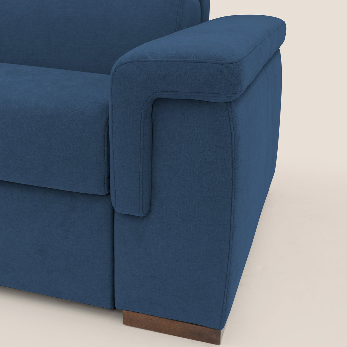 Giunone divano letto con materasso alto 18 cm e poggiatesta reclinabili in tessuto impermeabile T02 blu - divitt.sbs