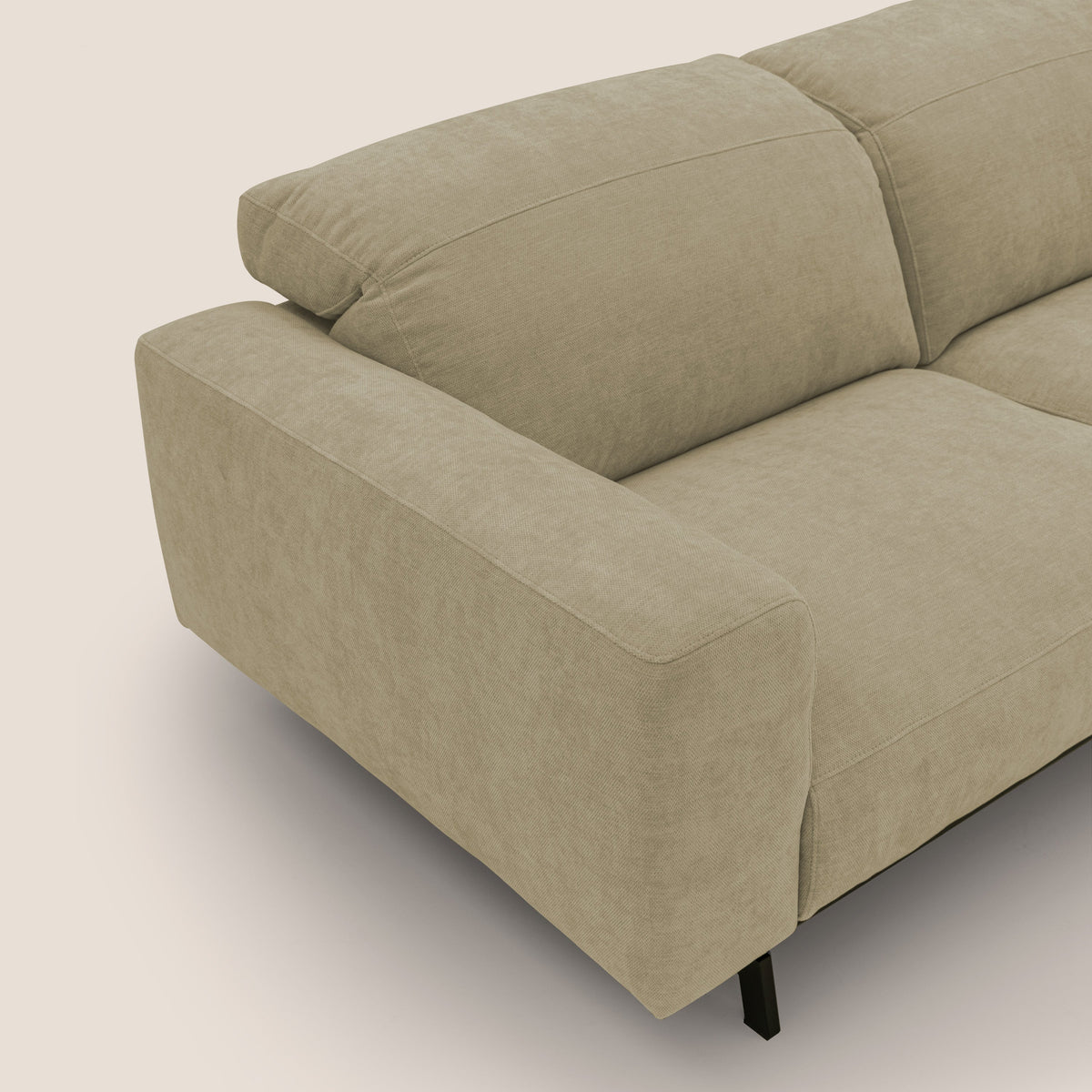 Sakura divano in piuma d'oca angolare REVERSIBILE in morbido tessuto fiammato impermeabile T14 beige - divitt.sbs