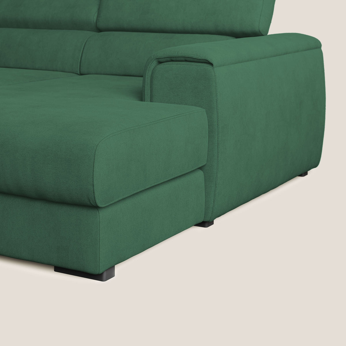 Zeno Divano angolare con pouf estraibile poggiapiedi in tessuto morbido impermeabile T02 verde - divitt.sbs