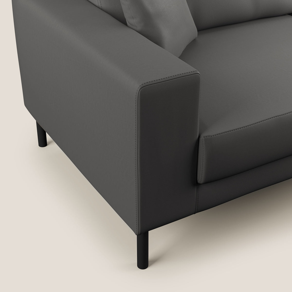 Uranio divano moderno lineare in Ecopelle impermeabile T04 antracite - divitt.sbs