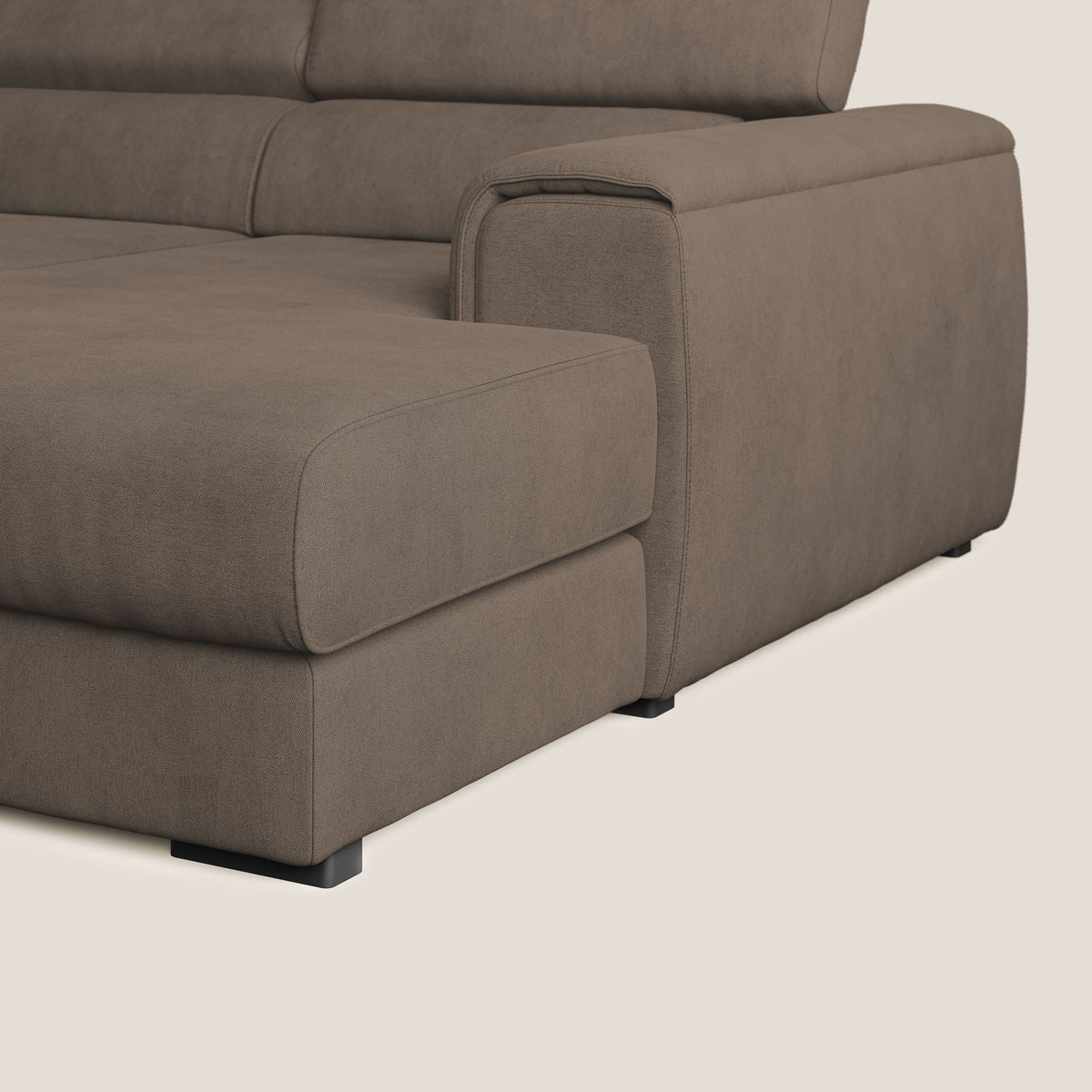 Zeno Divano angolare con pouf estraibile poggiapiedi in tessuto morbido impermeabile T02 marrone - divitt.sbs
