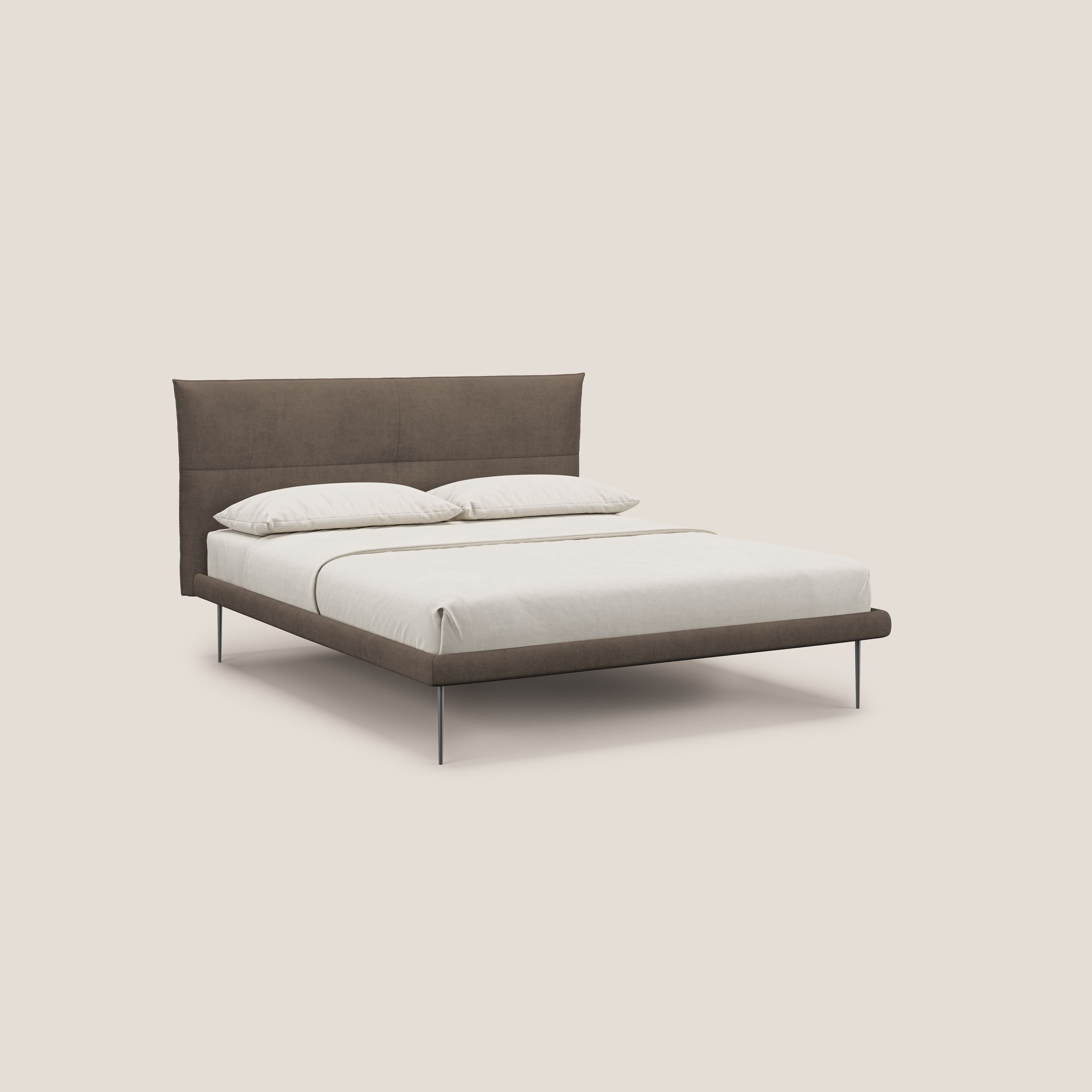 Akiko letto imbottito con piedi alti in metallo in tessuto impermeabile T02 marrone - divitt.sbs