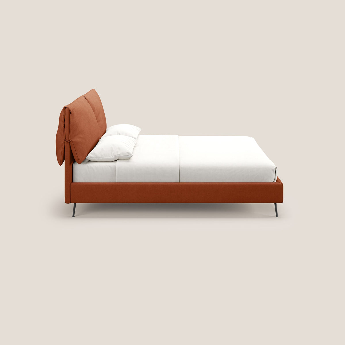 Artemisia letto imbottito con piedini alti sfoderabile in tessuto smacchiabile T17 arancio - divitt.sbs