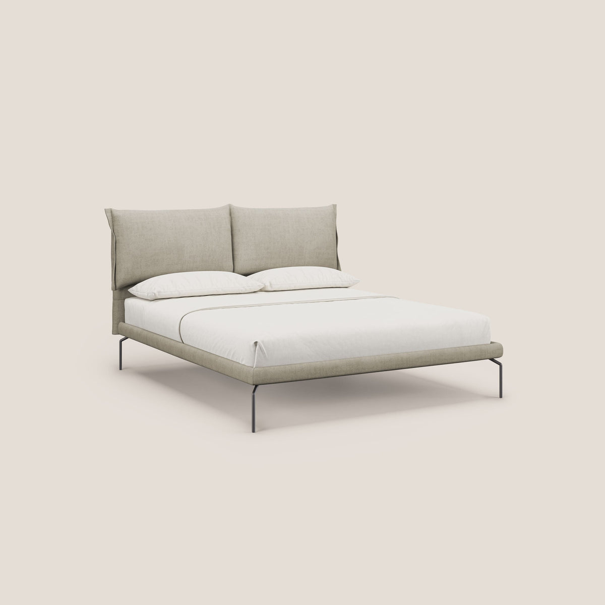 Bice letto imbottito con cuscini e piedi alti in metallo in tessuto impermeabile T02 panna - divitt.sbs