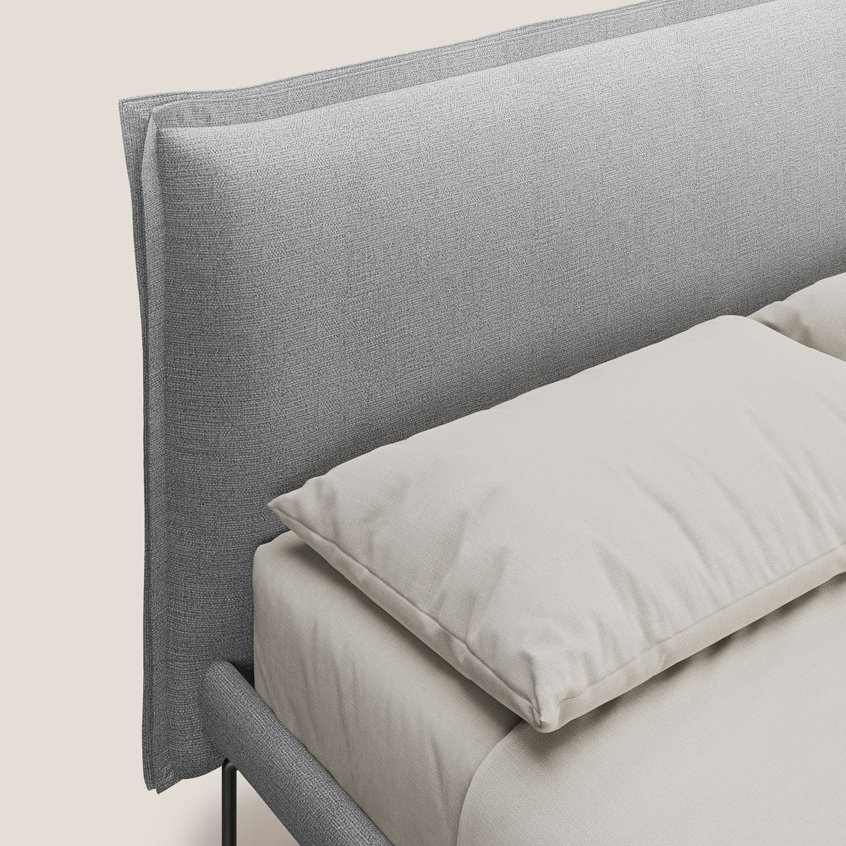 Eric letto imbottito design minimal in morbido tessuto impermeabile T14 grigio chiaro - divitt.sbs