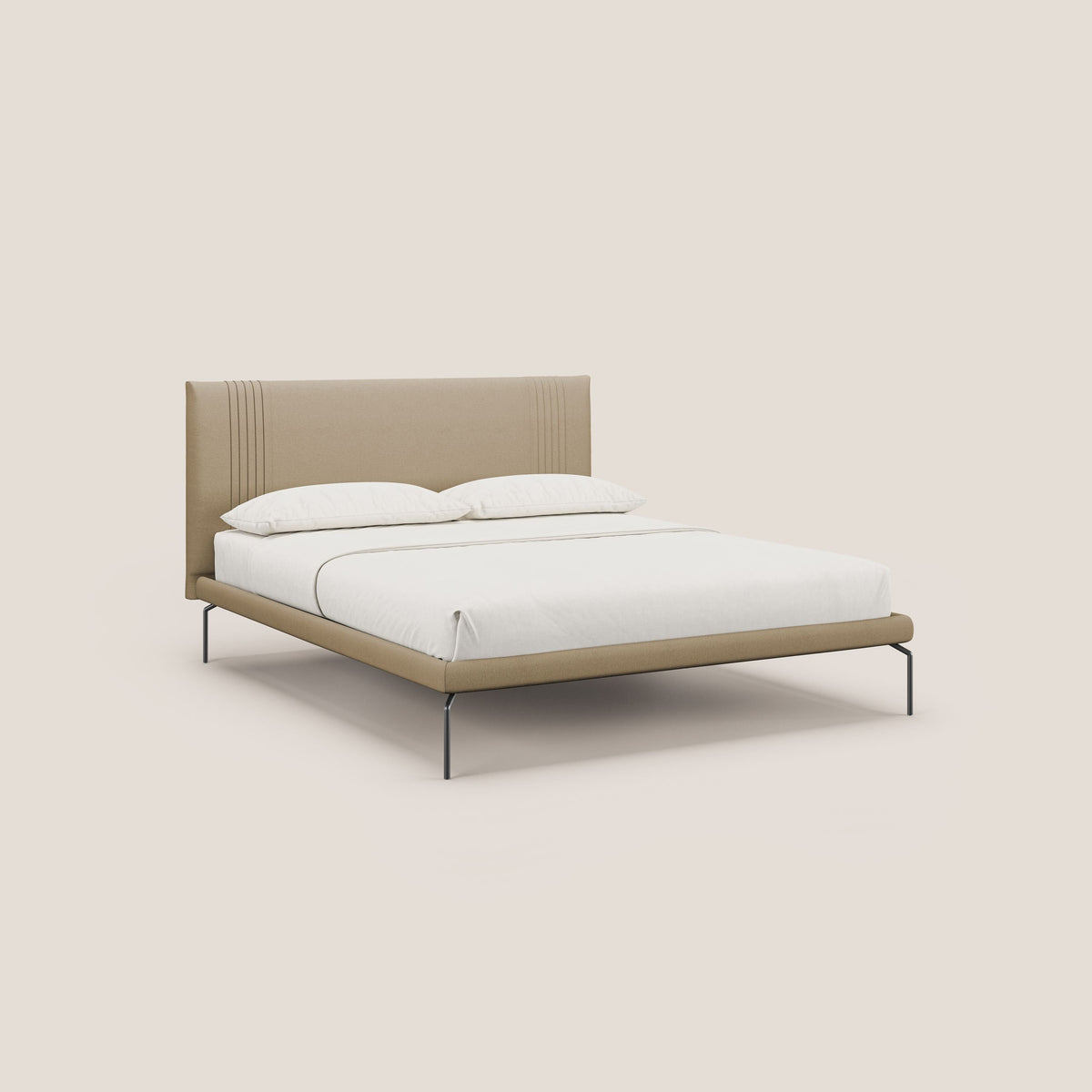 Finn letto imbottito con piedi alti in metallo in tessuto smacchiabile T05 beige - divitt.sbs