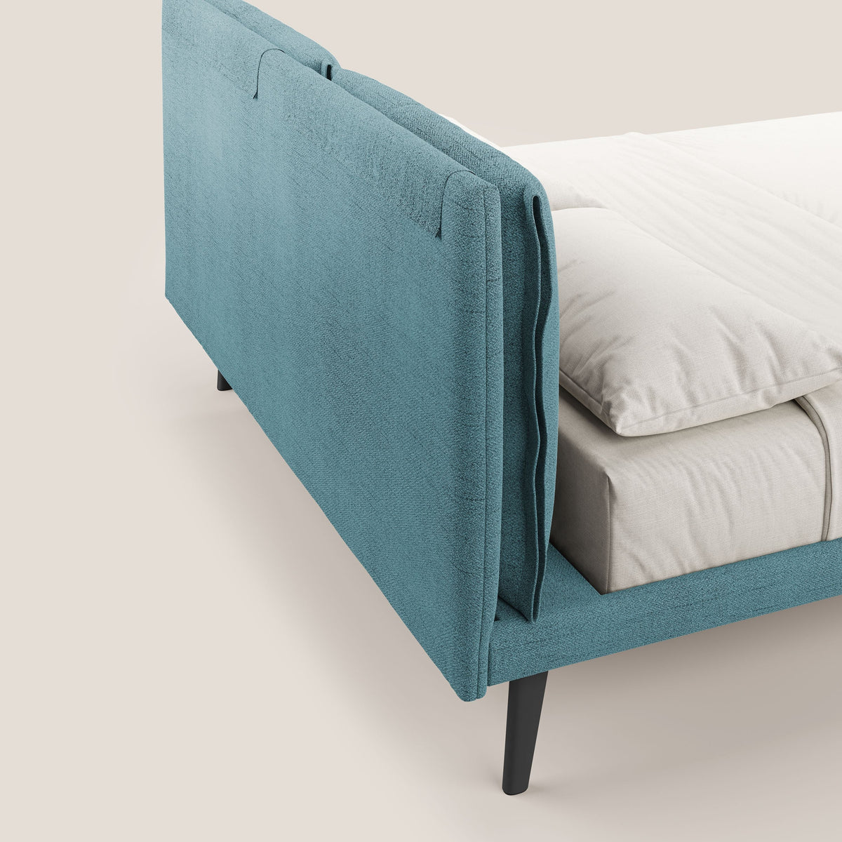 Ibuki letto con cuscini trapuntati regolabili e piedi in mogano in tessuto fiammato impermeabile T03 azzurro - divitt.sbs