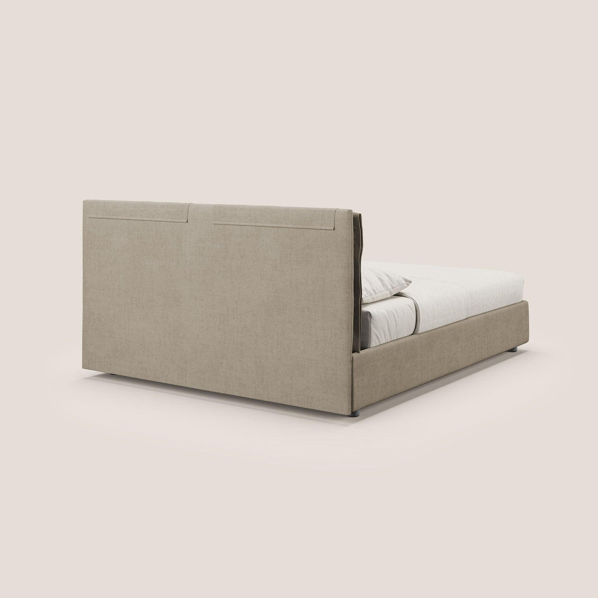 Travis letto contenitore con cuscini mobili trapuntati in tessuto impermeabile T02 beige - divitt.sbs