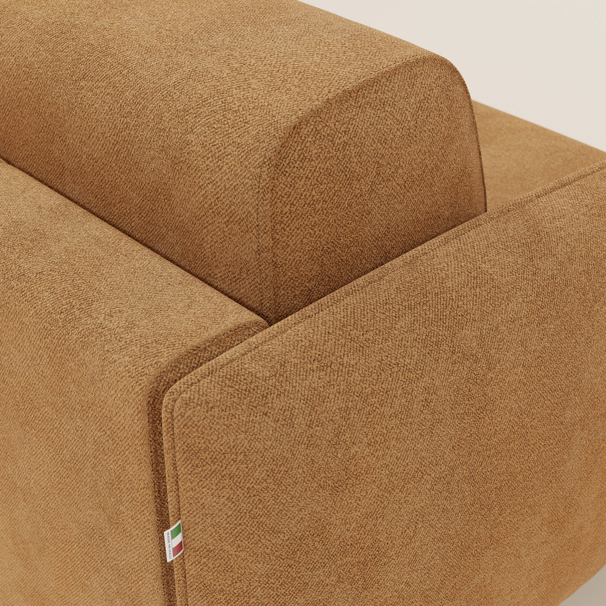 Giglio divano letto angolare con materasso alto 18 cm e penisola contenitore in morbido bouclé impermeabile T07 - divitt.sbs
