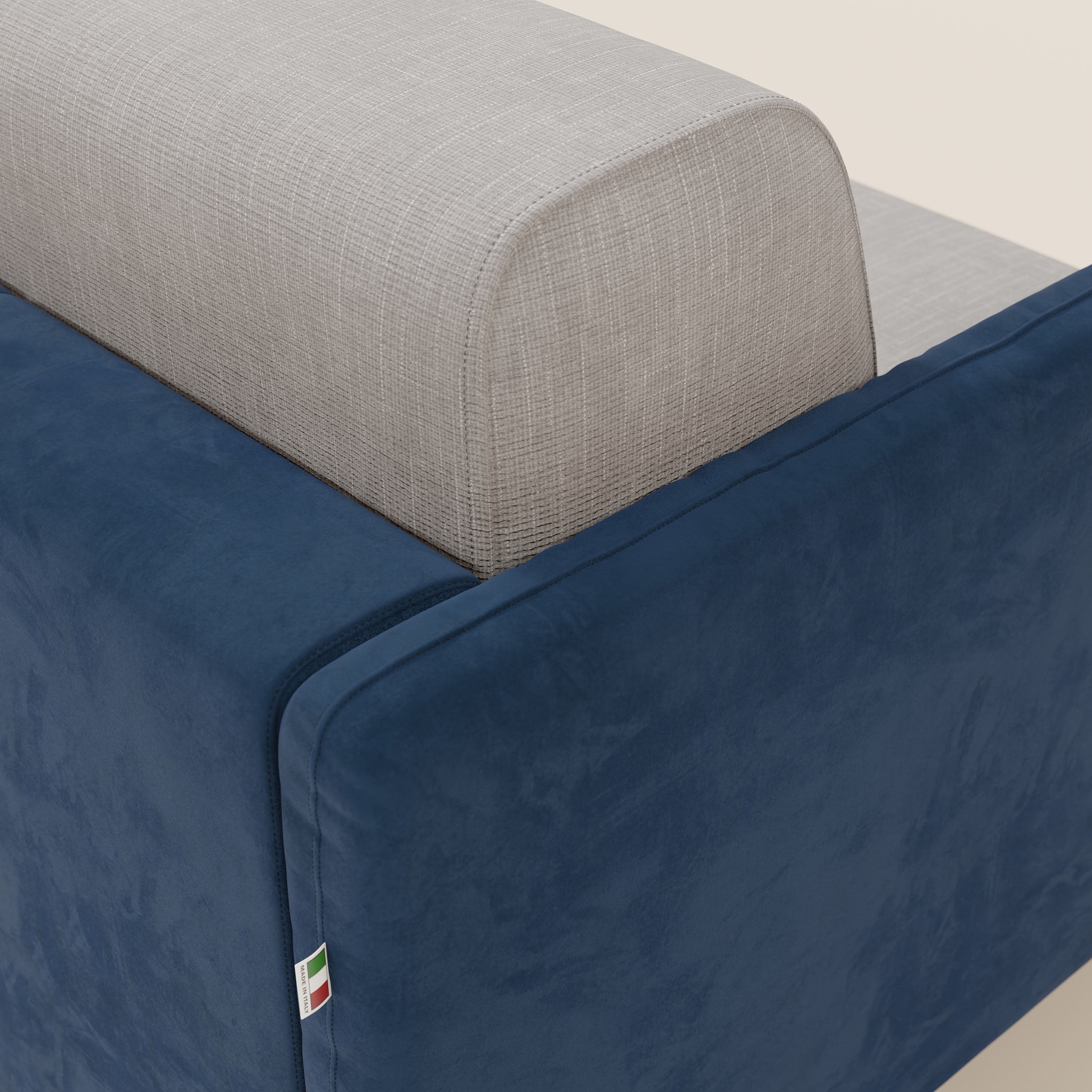 Narciso divano letto desing con materasso H18 cm bicolore con struttura in microfibra smacchiabile e imbottiture in elegante tessuto impermeabile T06 - divitt.sbs