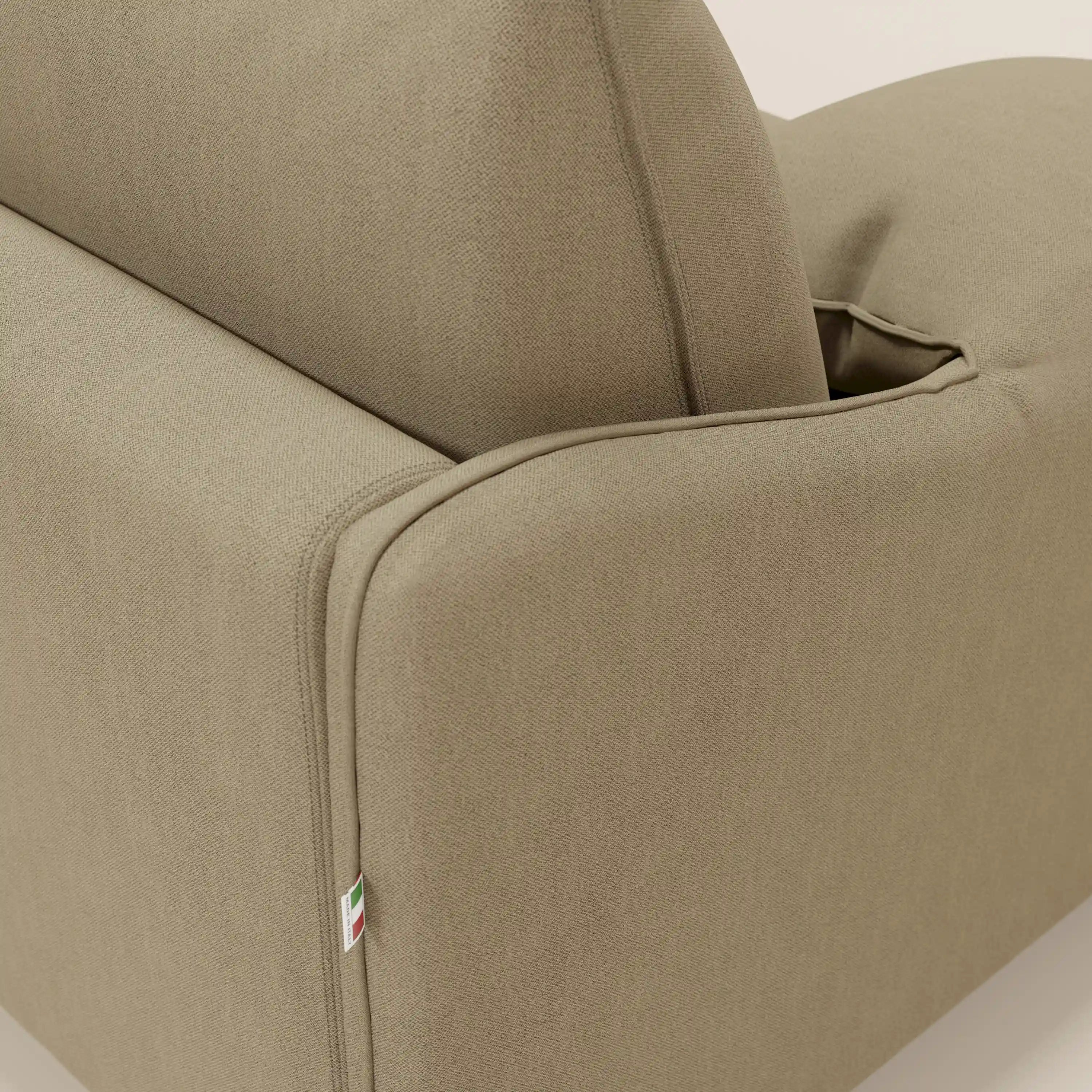 Primula divano letto angolare con materasso H18 cm - penisola contenitore in tessuto smacchiabile T05 - divitt.sbs