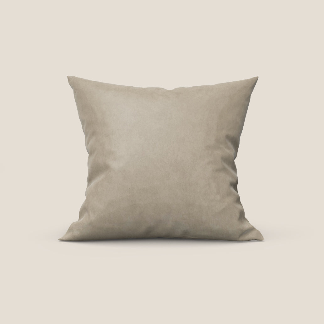 Rotterdam cuscino disponibile in diversi colori realizzato in microfibra effetto velluto raso impermeabile T09 beige - divitt.sbs