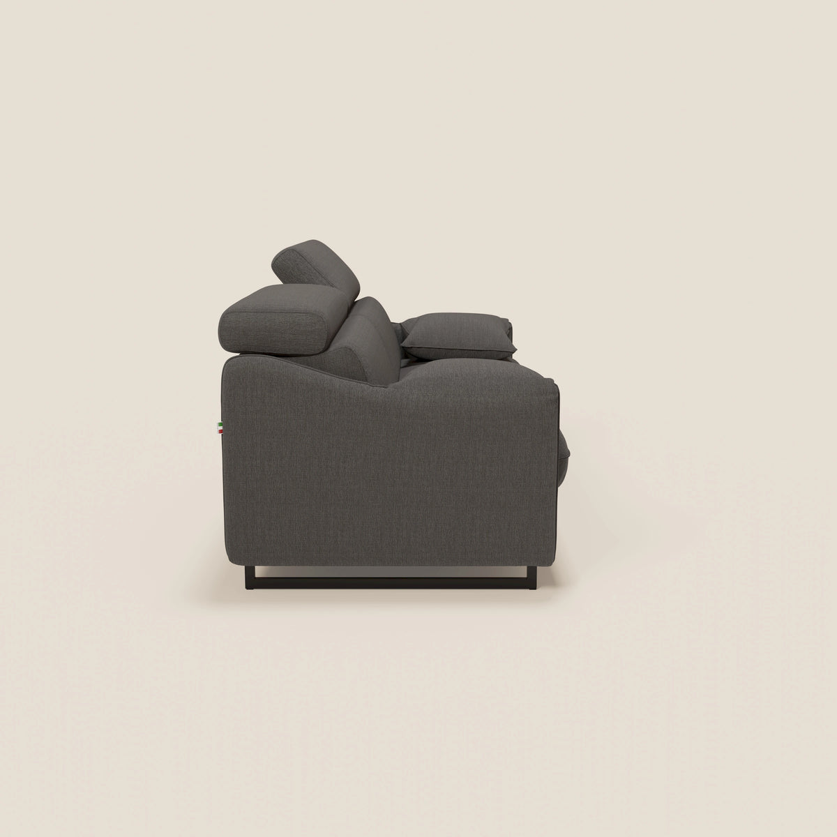 Violetta divano letto materasso H18 cm - poggiatesta reclinabili e braccioli mobili in tessuto impermeabile T13 - divitt.sbs