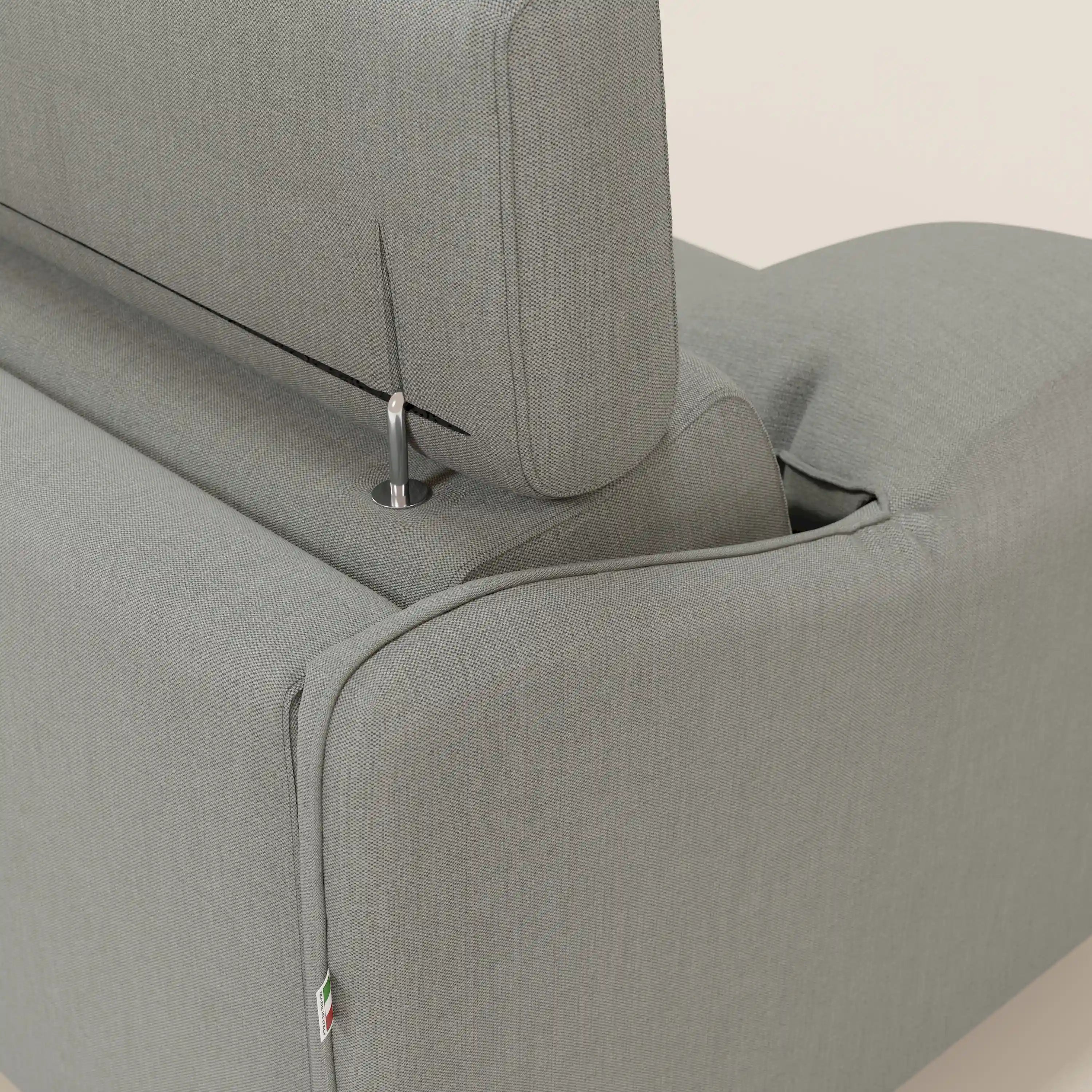 Violetta divano letto materasso H18 cm - poggiatesta reclinabili e braccioli mobili in tessuto impermeabile T13 - divitt.sbs