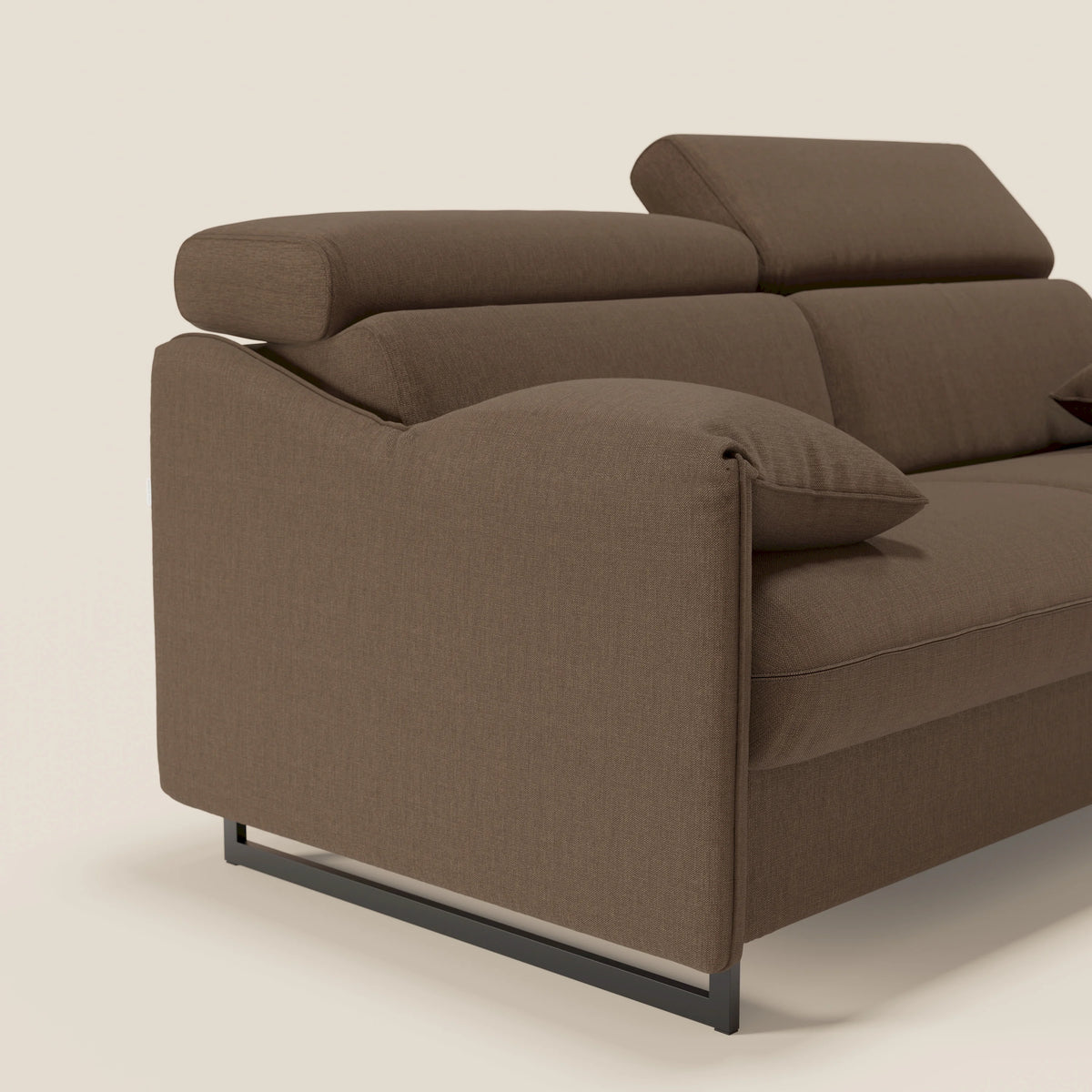 Violetta divano letto materasso H18 cm - poggiatesta reclinabili e braccioli mobili in tessuto impermeabile T13 - divitt.sbs