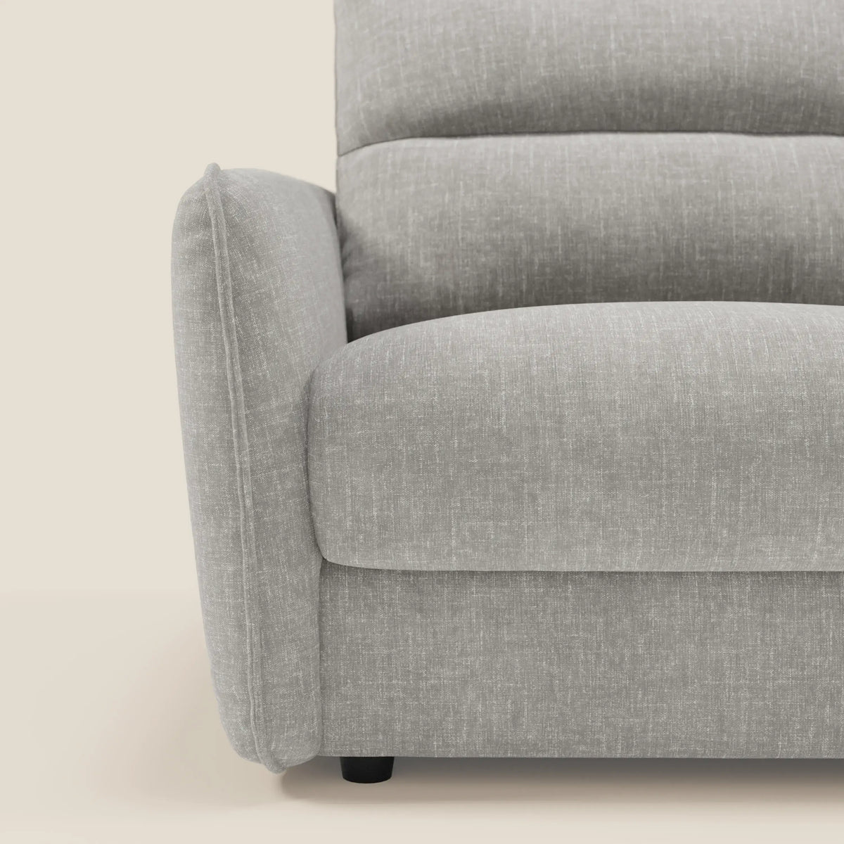 Elios Divano letto con morbidi cuscini spalliera in tessuto smacchiabile T24 grigio - divitt.sbs