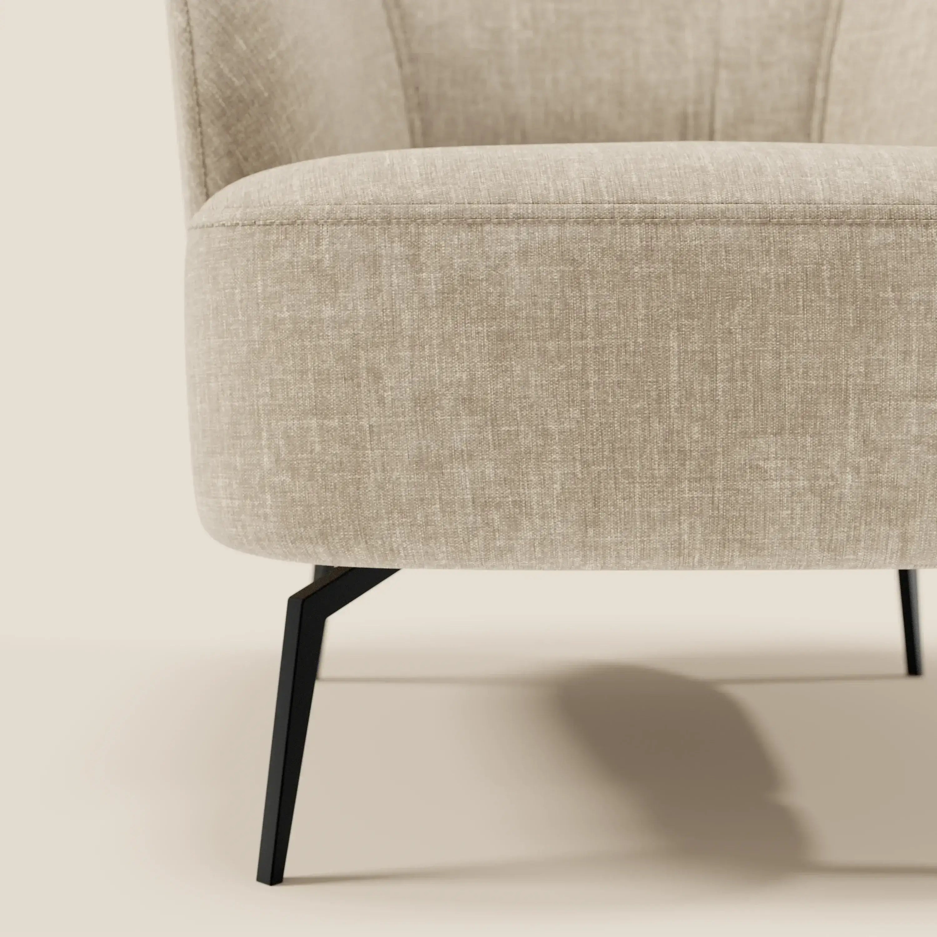 Renoa Poltroncina dall'eleganza moderna in tessuto smacchiabile T24 - divitt.sbs