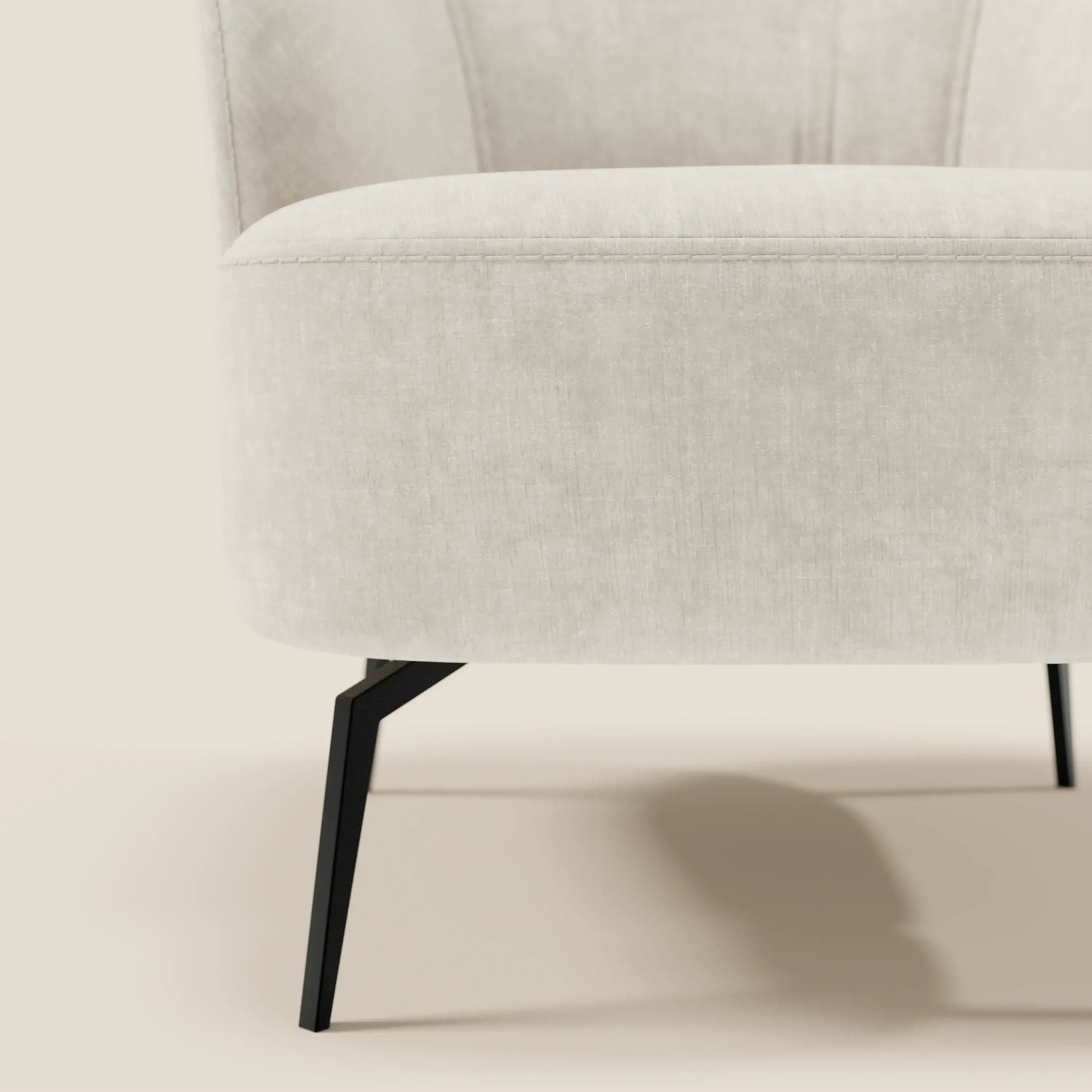 Renoa Poltroncina dall'eleganza moderna in tessuto smacchiabile T24 - divitt.sbs