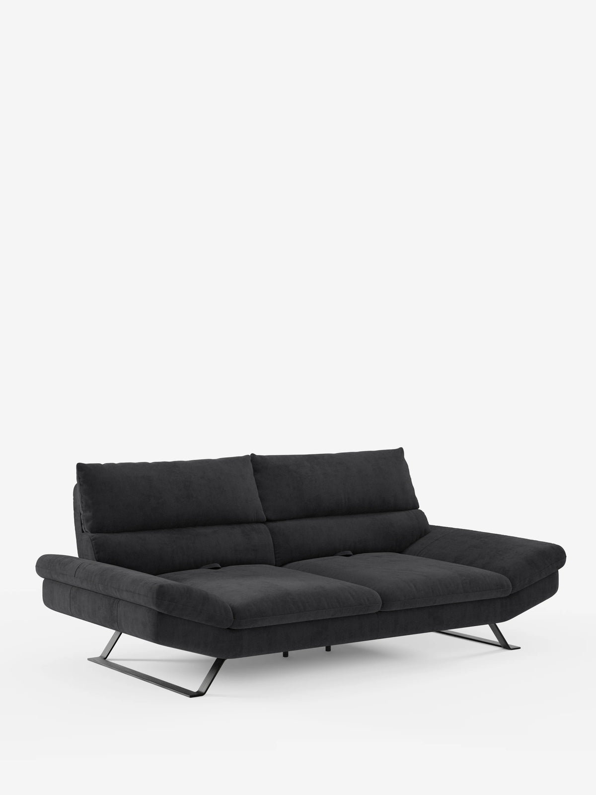 Un moderno divano Eclipse dal design contemporaneo di divitt.sbs, rivestito in elegante microfibra T11 antimacchia di colore nero, dotato di due cuscini dello schienale, schienali traslanti per un comfort regolabile e piedini alti angolati in metallo. Il profilo ribassato del divano e l’ampia seduta leggermente reclinata creano un look decisamente contemporaneo sullo sfondo bianco a tinta unita.