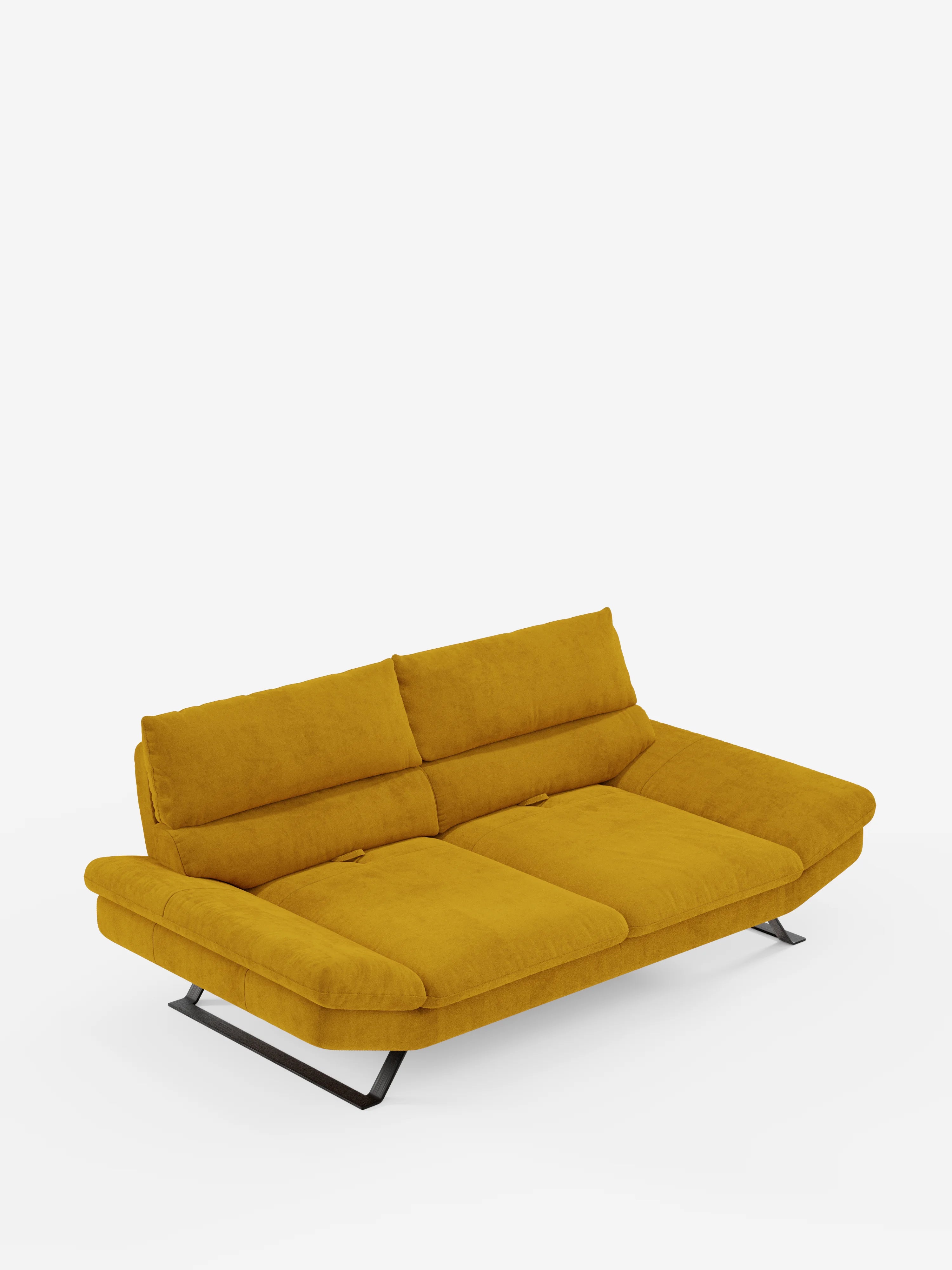 Un elegante divano Eclipse dal design moderno di divitt.sbs, color giallo senape, qui presentato nella versione a tre posti con seduta modulabile, schienali angolari traslanti, ampi braccioli imbottiti e gambe alte in metallo nero con rivestimento in microfibra T11 antimacchia, è messo in risalto su uno sfondo bianco a tinta unita.