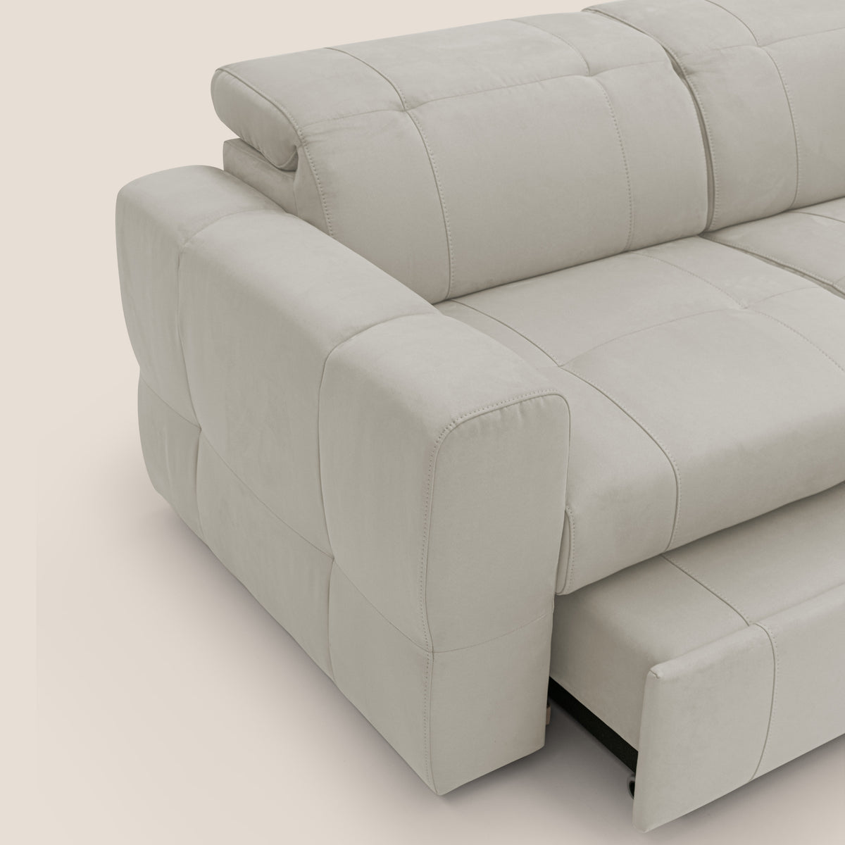 Kronos Divano angolare con pouf estraibile e penisola contenitore in microfibra impermeabile T11 panna - divitt.sbs