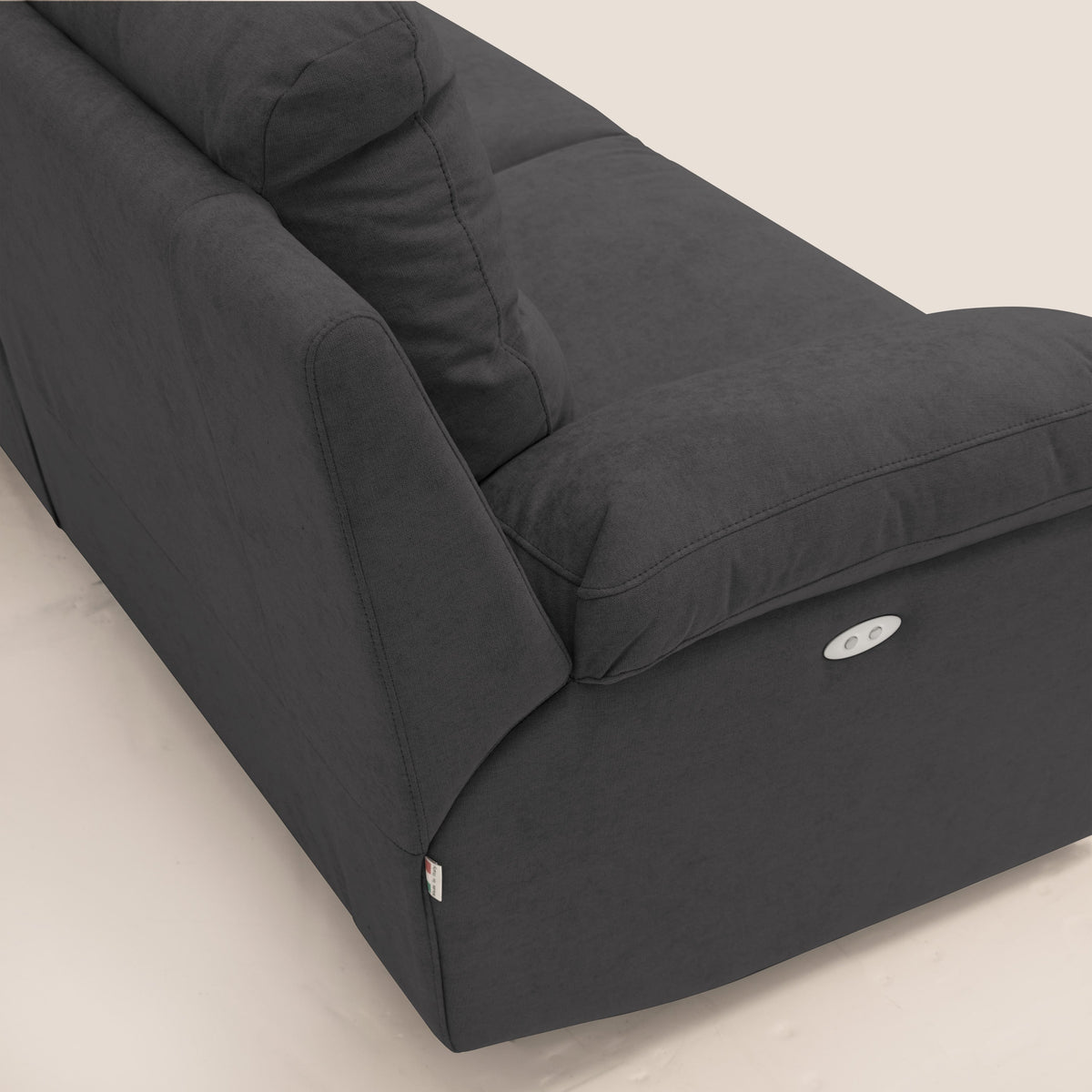 Romeo Divano relax con recliner elettrico in morbido tessuto impermeabile T02 nero - divitt.sbs