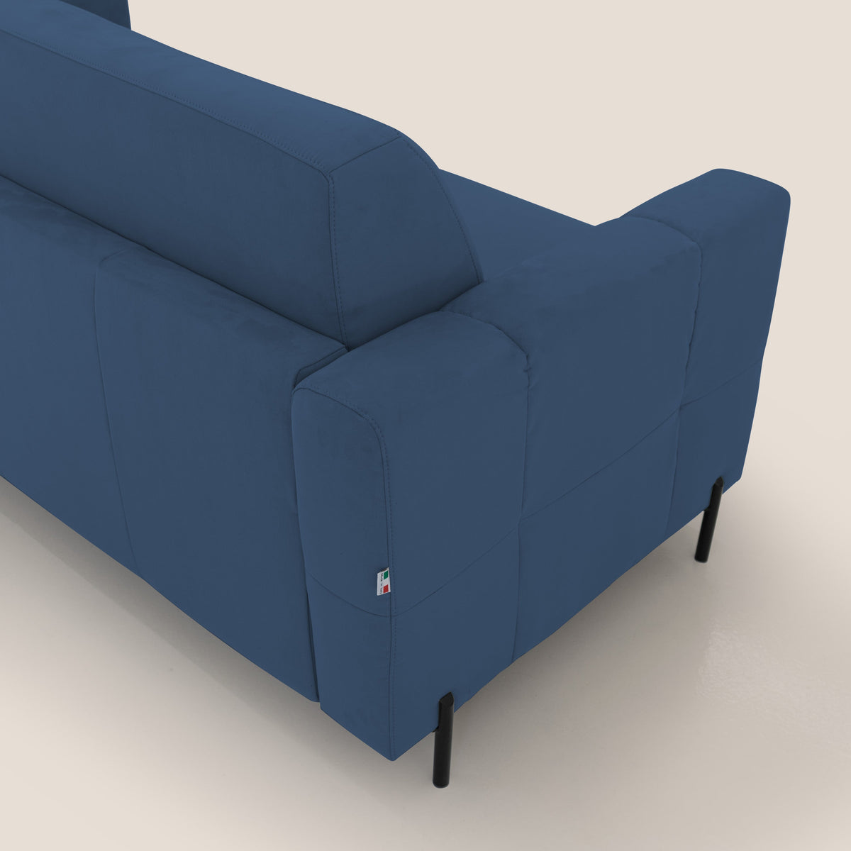 Ortensia divano letto materasso H18 cm con piedi alti in elegante microfibra smacchiabile T11 blu - divitt.sbs