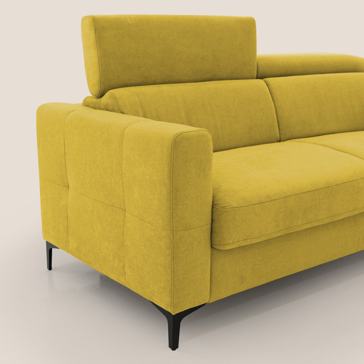Gardenia divano letto materasso alto 18 cm con poggiatesta reclinabili e rivestimento impermeabile T02 giallo - divitt.sbs