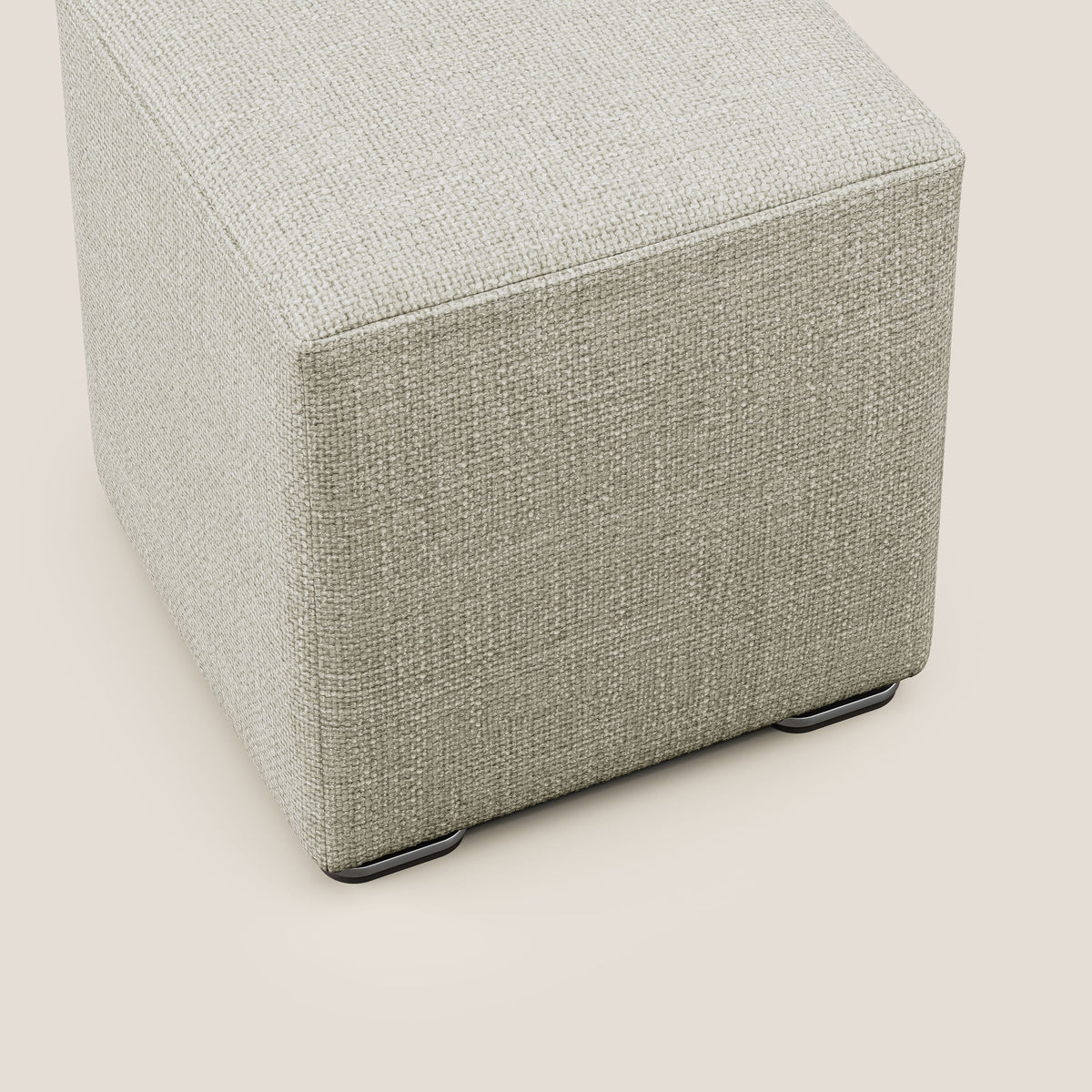 Cube pouf in morbido tessuto impermeabile ad intreccio melangiato T06 panna - divitt.sbs