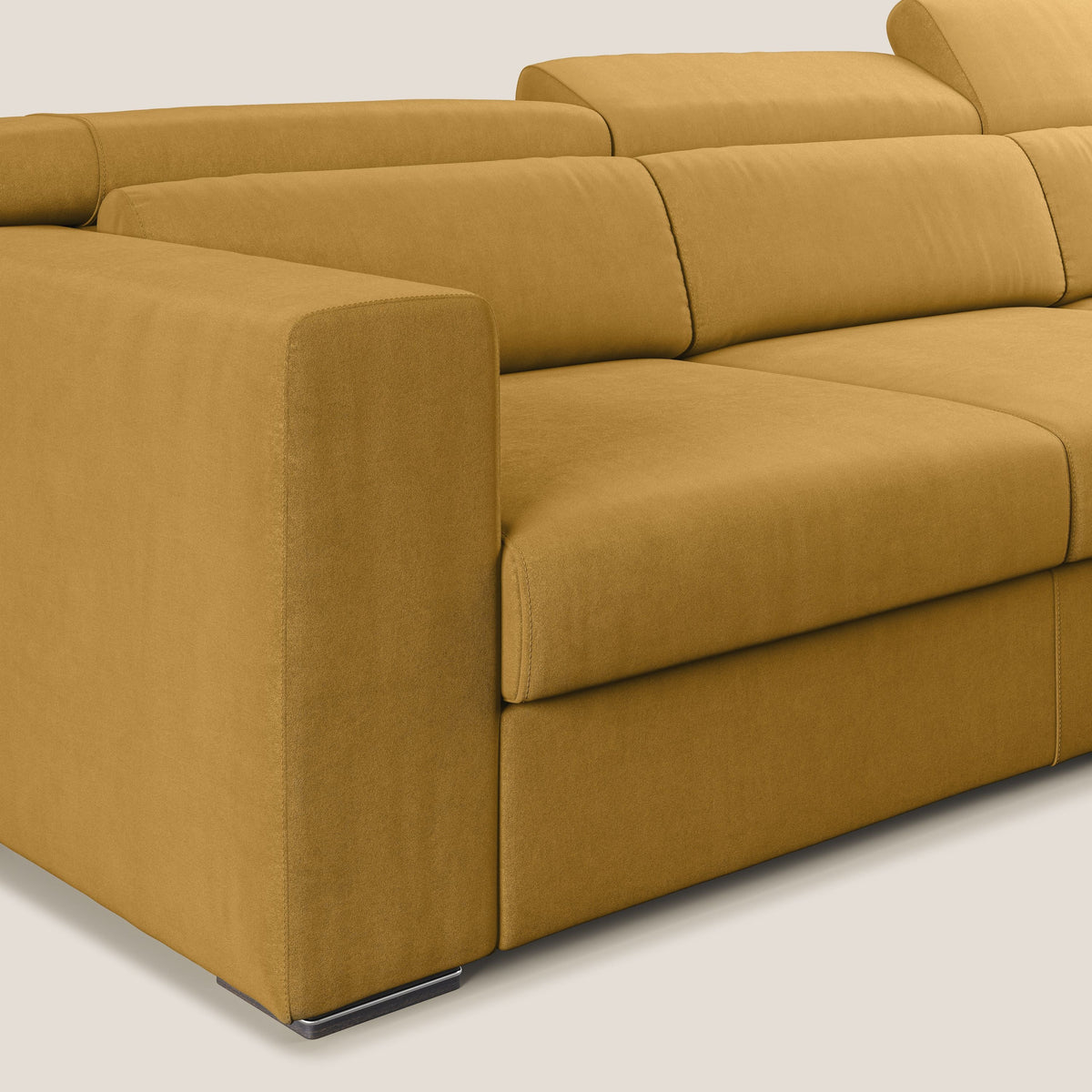 Vegas divano angolare con poggiatesta reclinabili in microfibra impermeabile T11 giallo - divitt.sbs