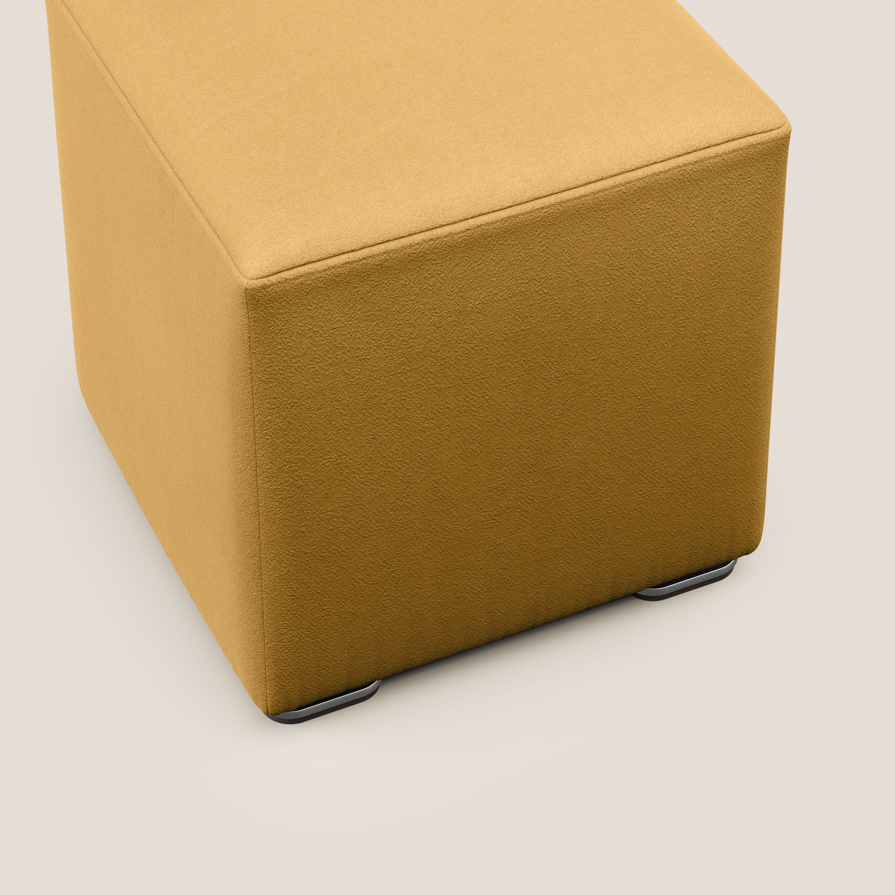 Cube pouf in microfibra smacchiabile T11 giallo - divitt.sbs